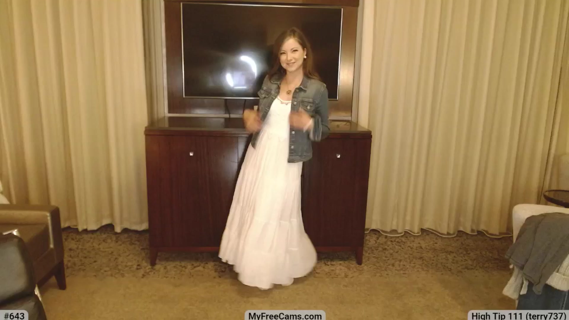 Gallery image thumbnail from KellyHeart's myfreecams stream on, 07/01/2025, 04:02 image 6 of 20