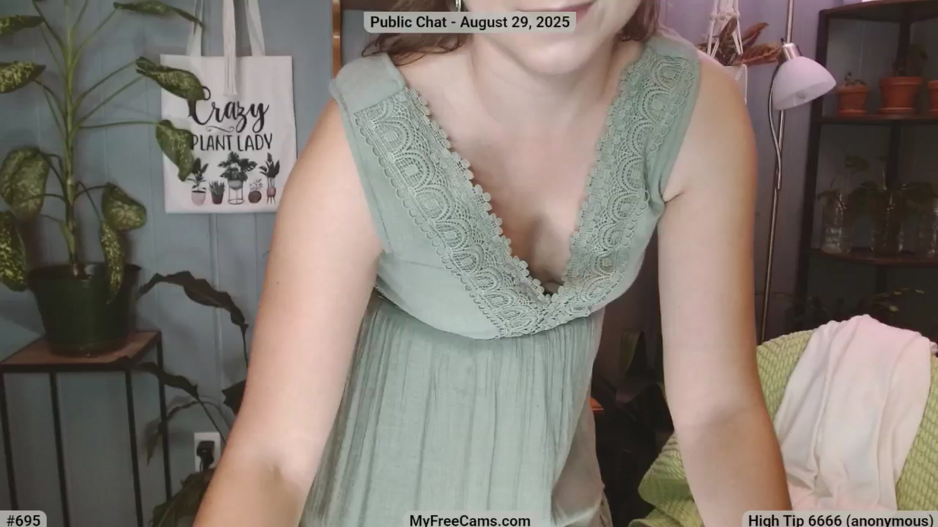 Gallery image thumbnail from KellyHeart's myfreecams stream on, 08/30/2025, 05:40 image 11 of 20