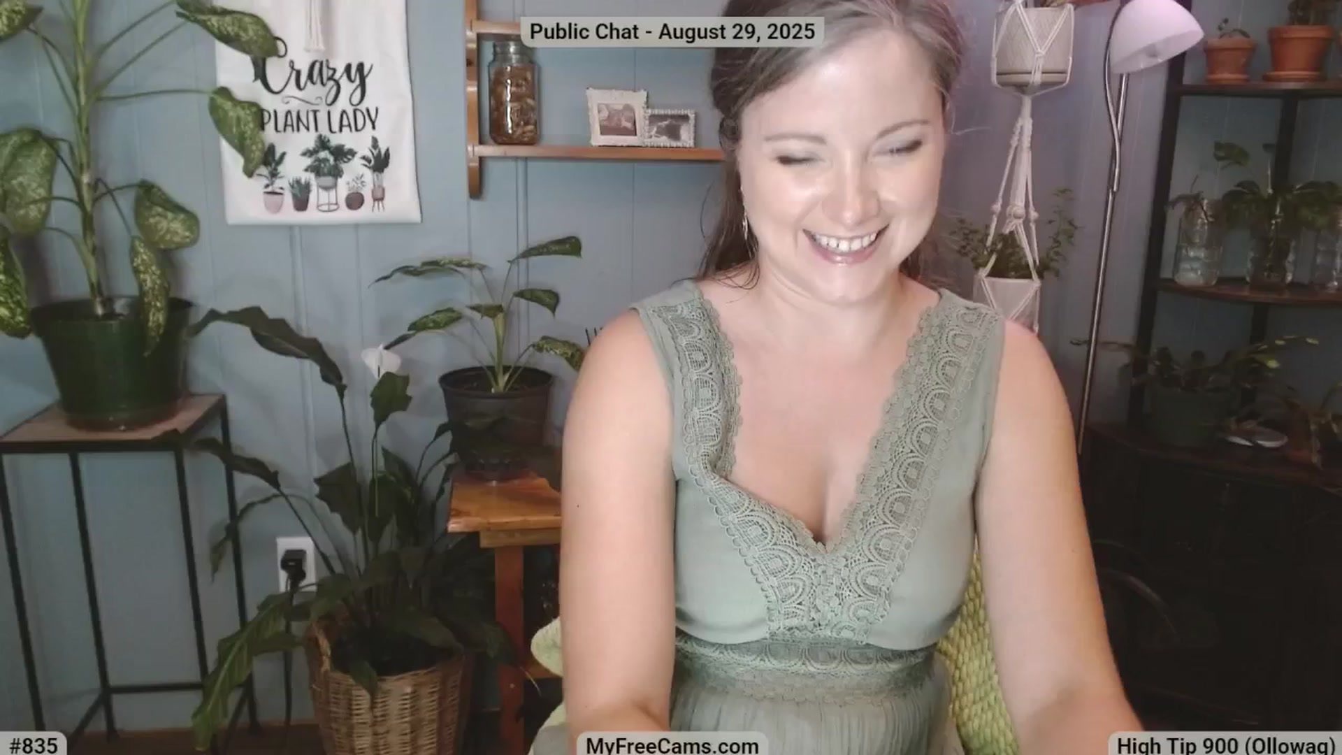 Gallery image thumbnail from KellyHeart's myfreecams stream on, 08/30/2025, 05:40 image 4 of 20