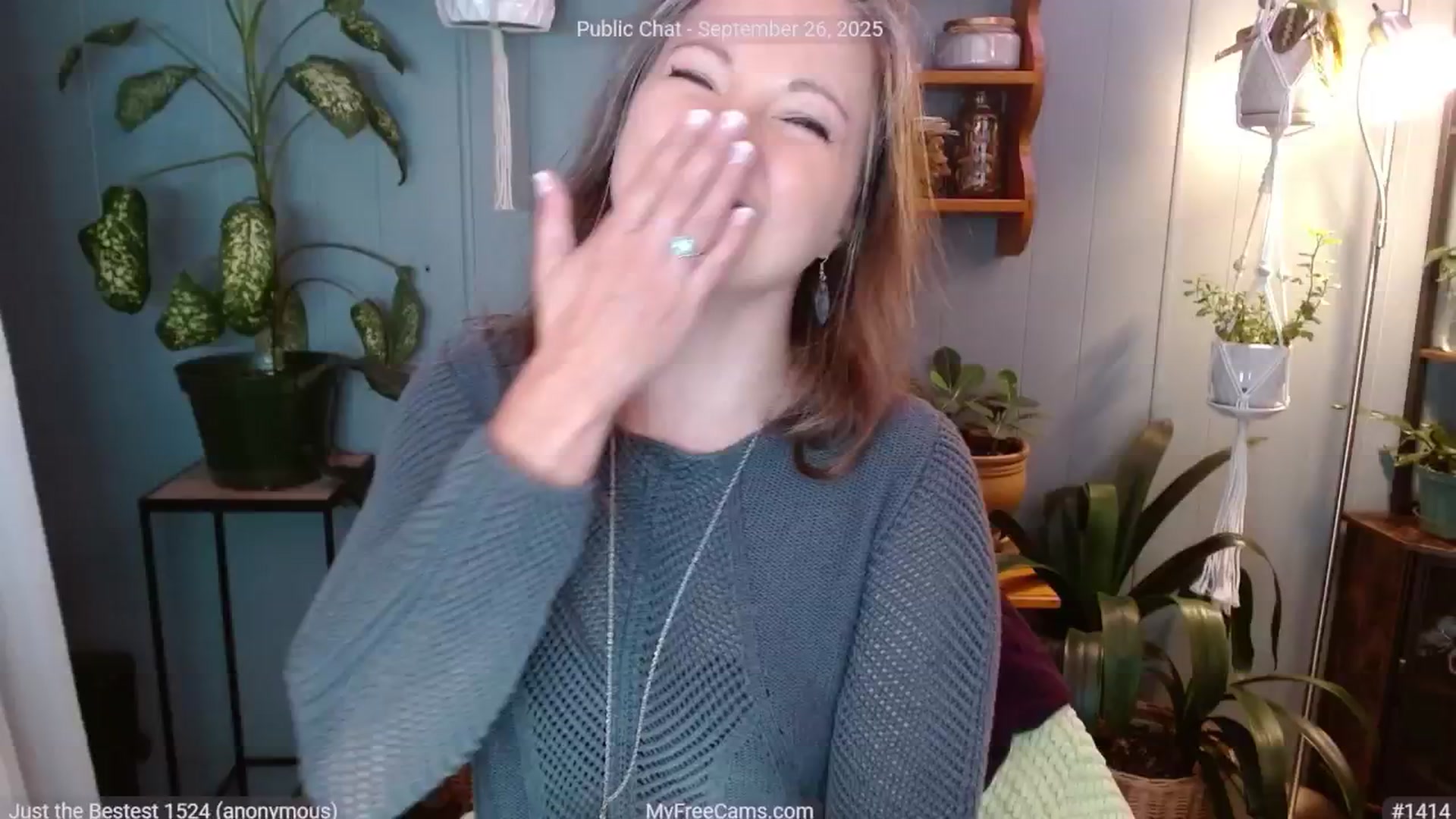 Gallery image thumbnail from KellyHeart's myfreecams stream on, 09/26/2025, 16:01 image 6 of 20