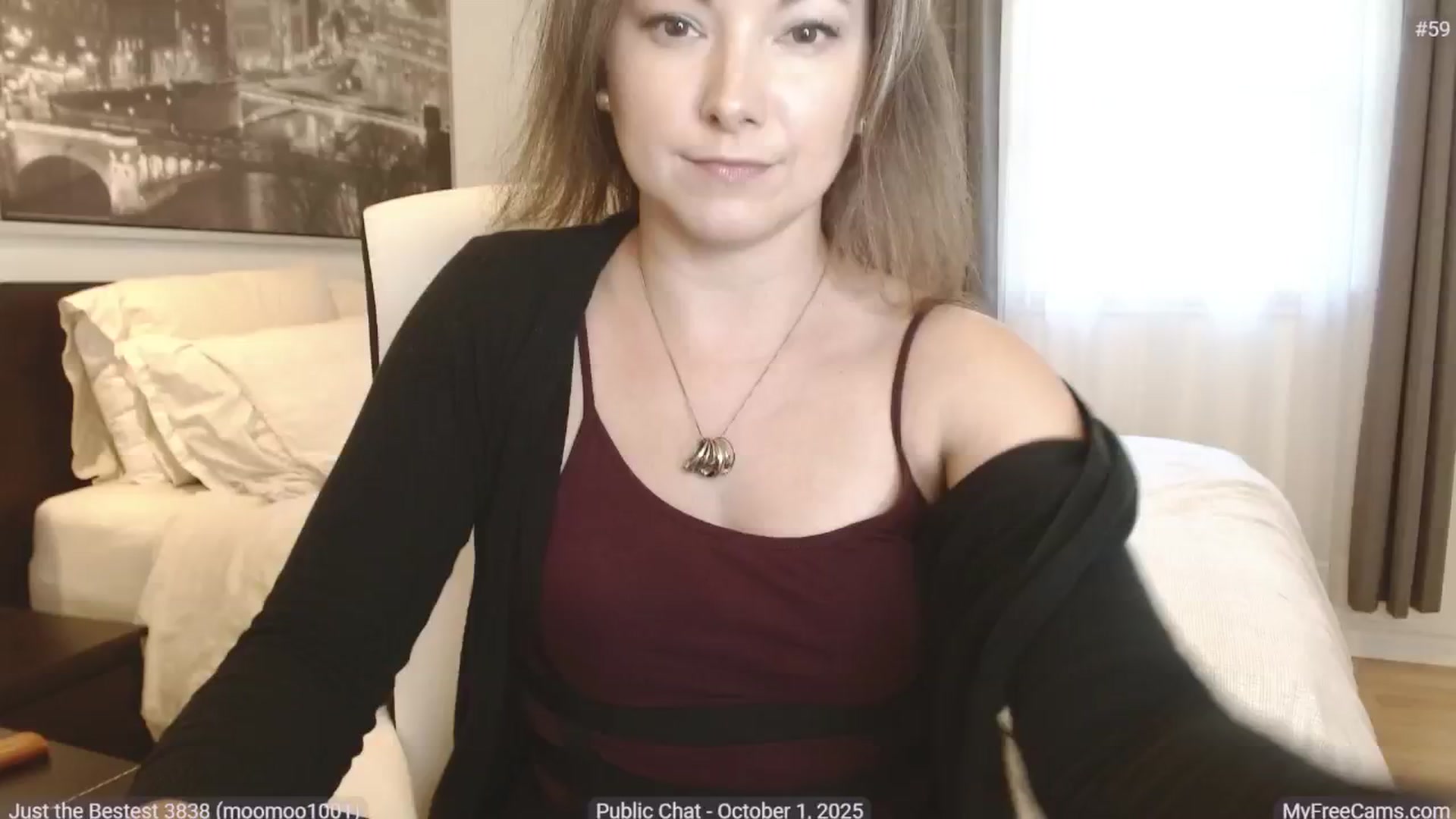 Gallery image thumbnail from KellyHeart's myfreecams stream on, 10/01/2025, 19:14 image 13 of 20