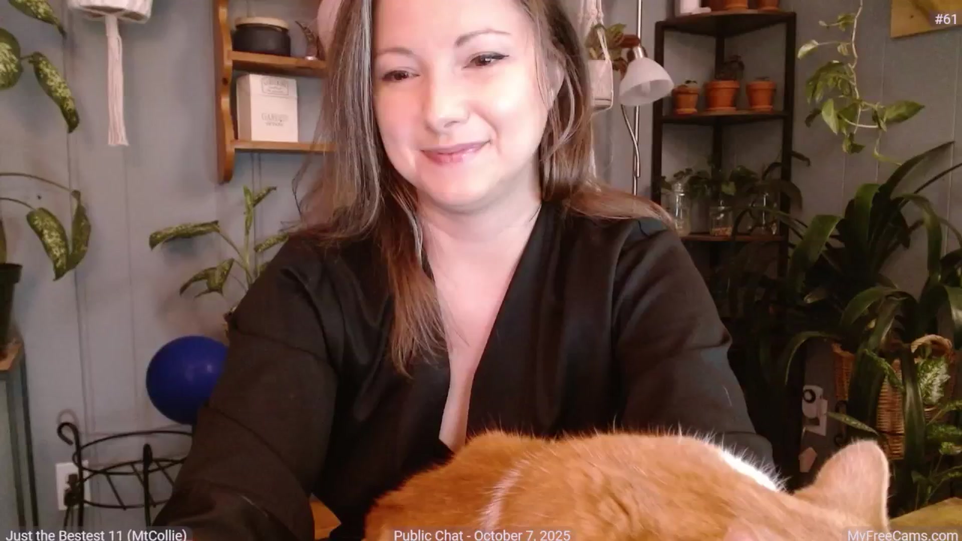 Gallery image thumbnail from KellyHeart's myfreecams stream on, 10/08/2025, 03:17 image 2 of 20