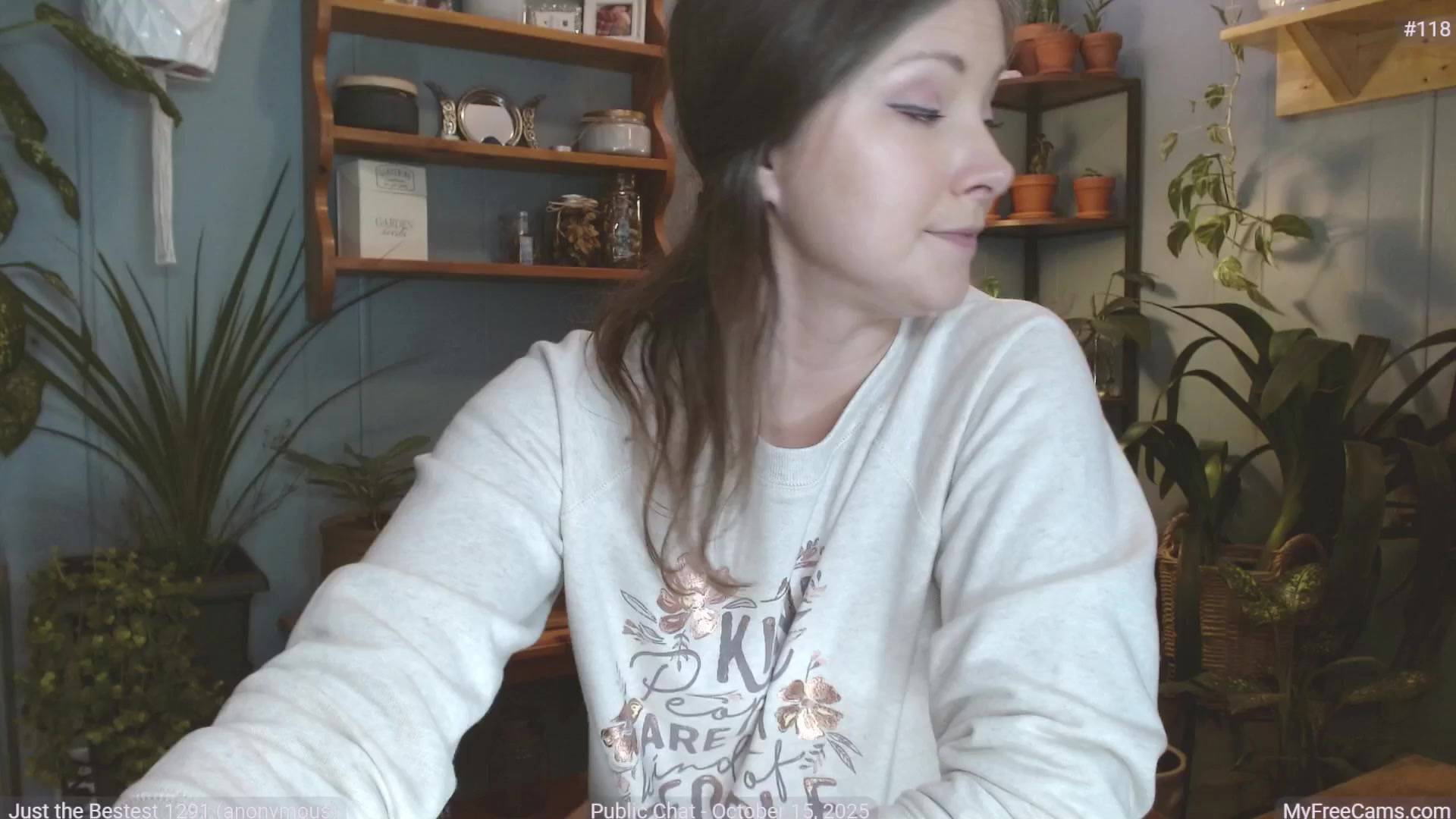 Gallery image thumbnail from KellyHeart's myfreecams stream on, 10/15/2025, 18:05 image 19 of 20