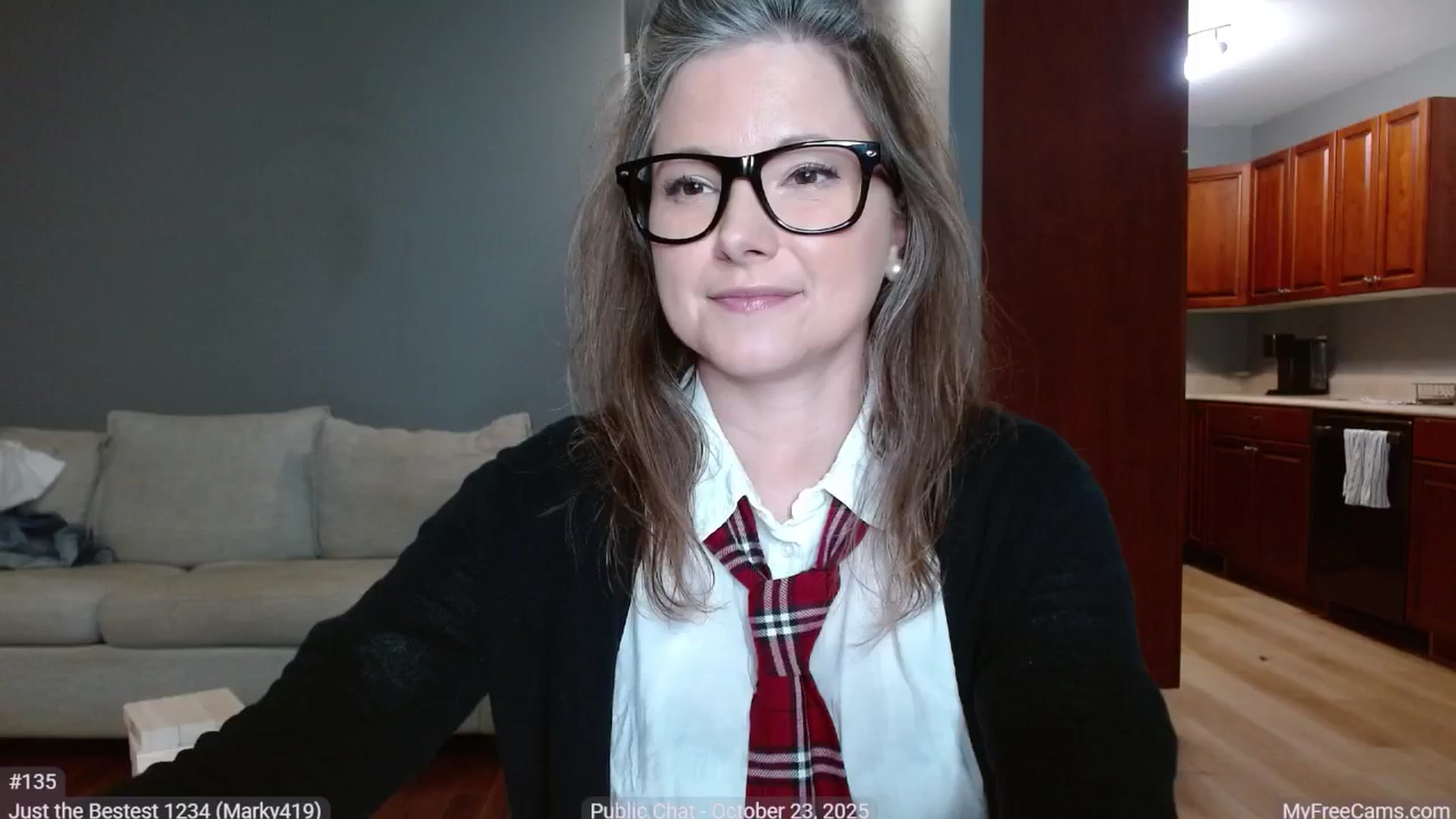 Gallery image thumbnail from KellyHeart's myfreecams stream on, 10/24/2025, 24:01 image 12 of 20