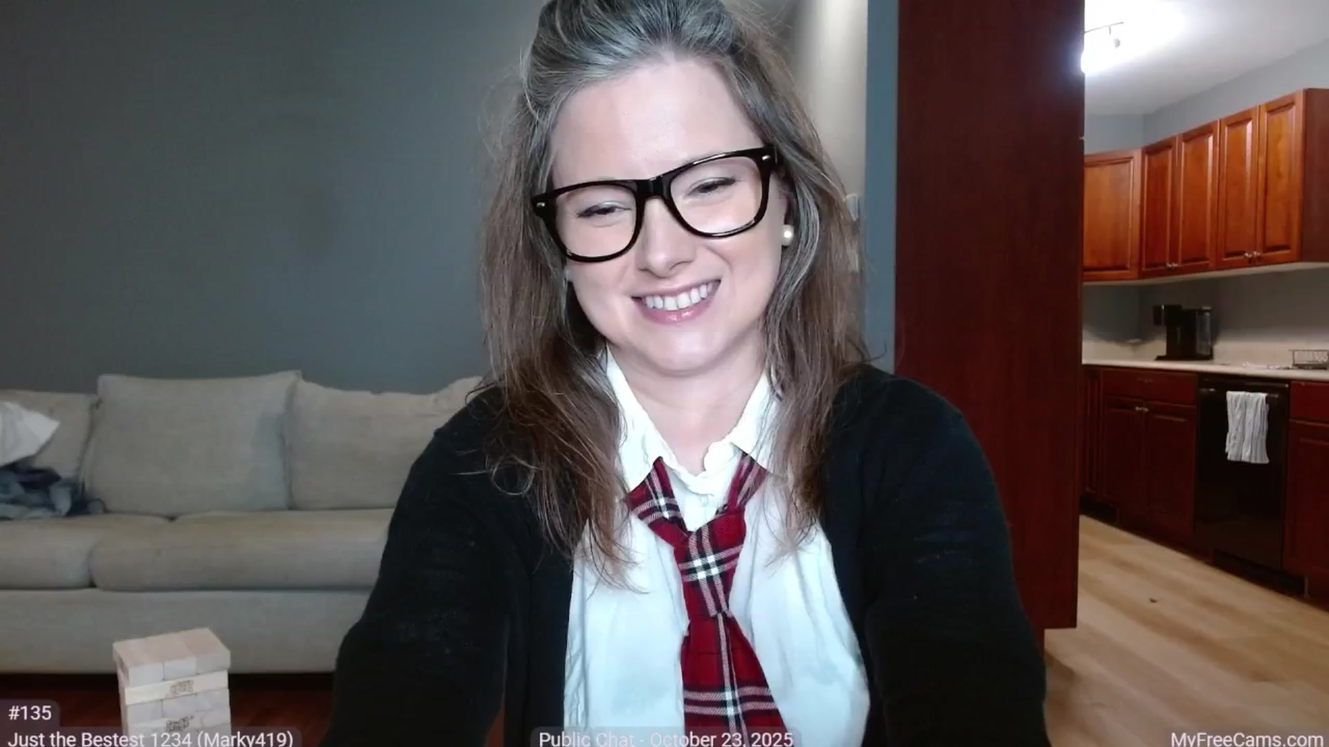Gallery image thumbnail from KellyHeart's myfreecams stream on, 10/24/2025, 24:01 image 10 of 20