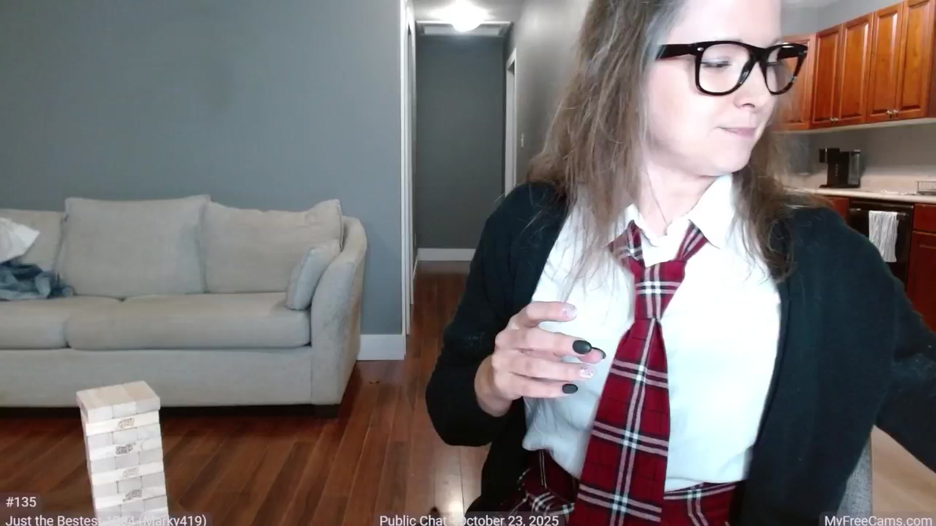 Gallery image thumbnail from KellyHeart's myfreecams stream on, 10/24/2025, 24:01 image 5 of 20