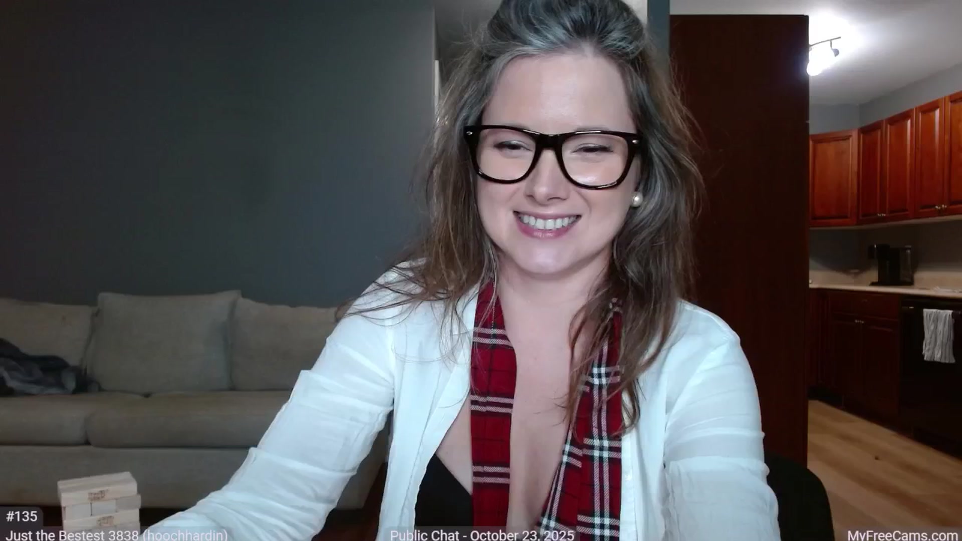 Gallery image thumbnail from KellyHeart's myfreecams stream on, 10/24/2025, 04:22 image 6 of 20