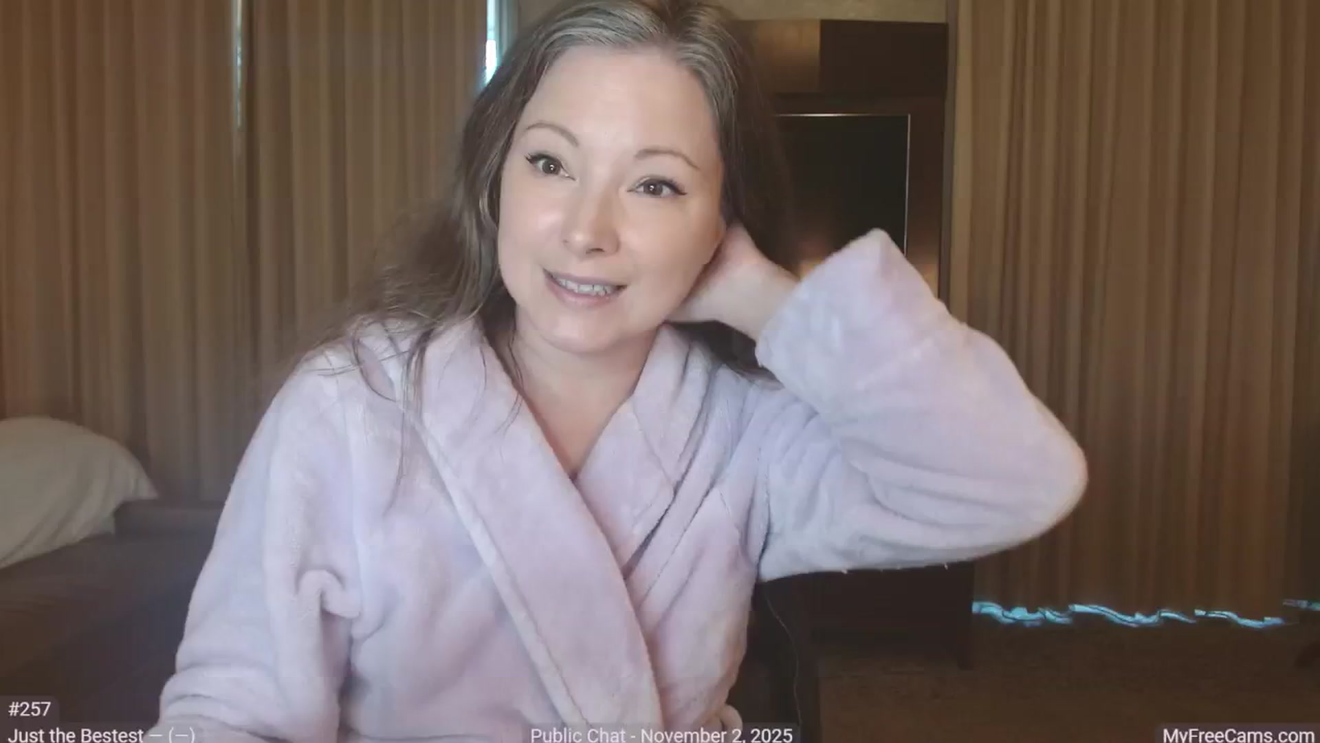 Gallery image thumbnail from KellyHeart's myfreecams stream on, 11/02/2025, 14:13 image 2 of 20