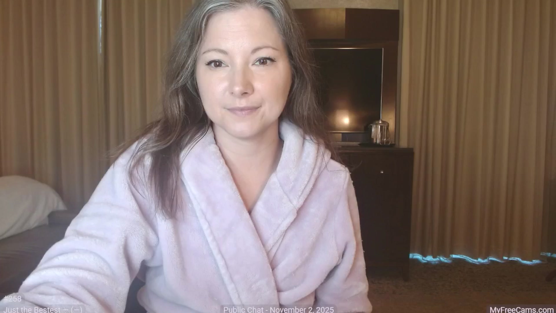 Gallery image thumbnail from KellyHeart's myfreecams stream on, 11/02/2025, 14:13 image 5 of 20