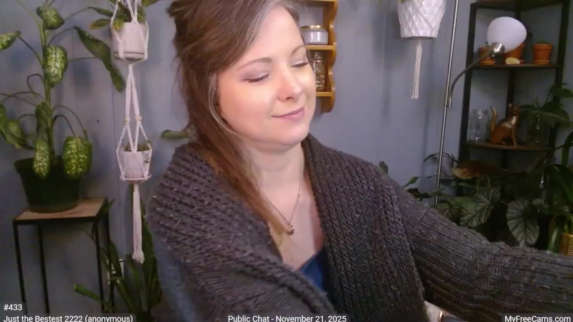 Gallery image thumbnail from KellyHeart's myfreecams stream on, 11/22/2025, 06:27 image 16 of 20