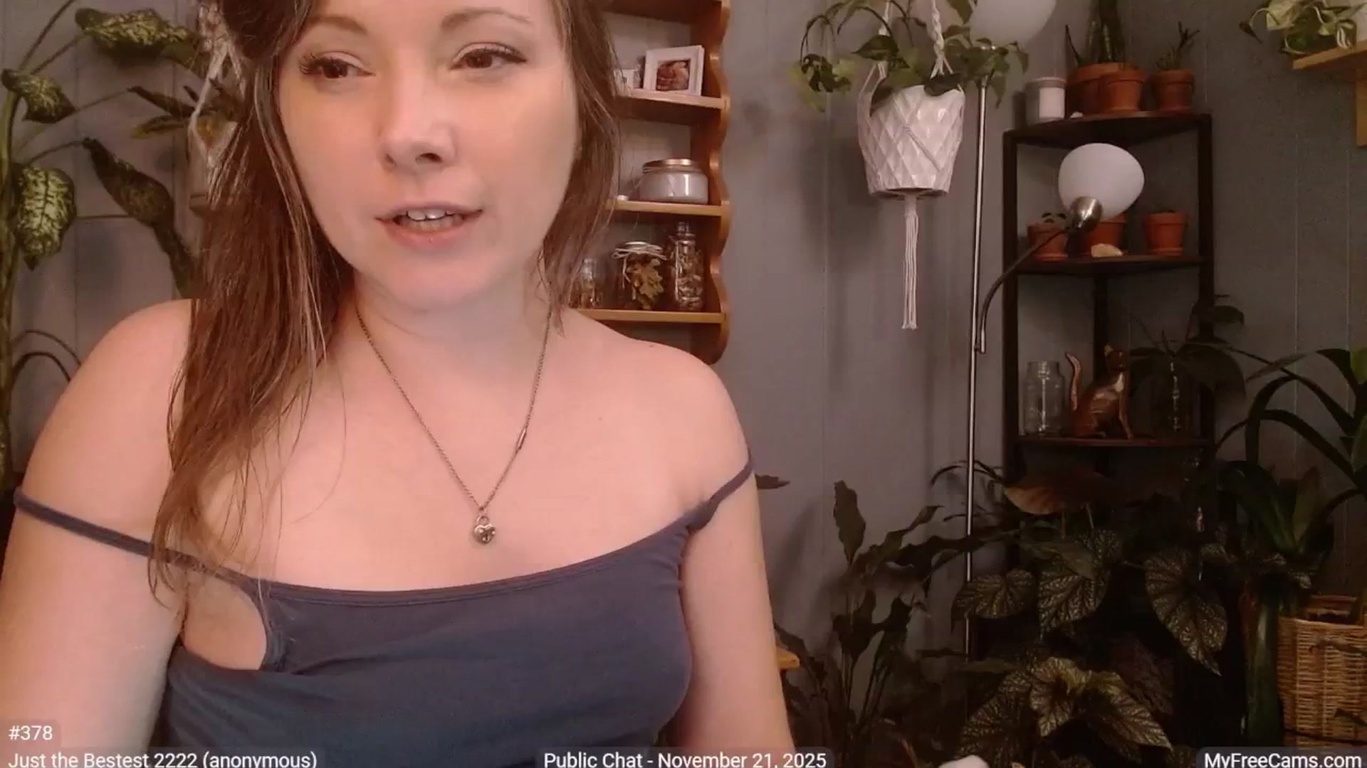 Gallery image thumbnail from KellyHeart's myfreecams stream on, 11/22/2025, 08:08 image 4 of 20