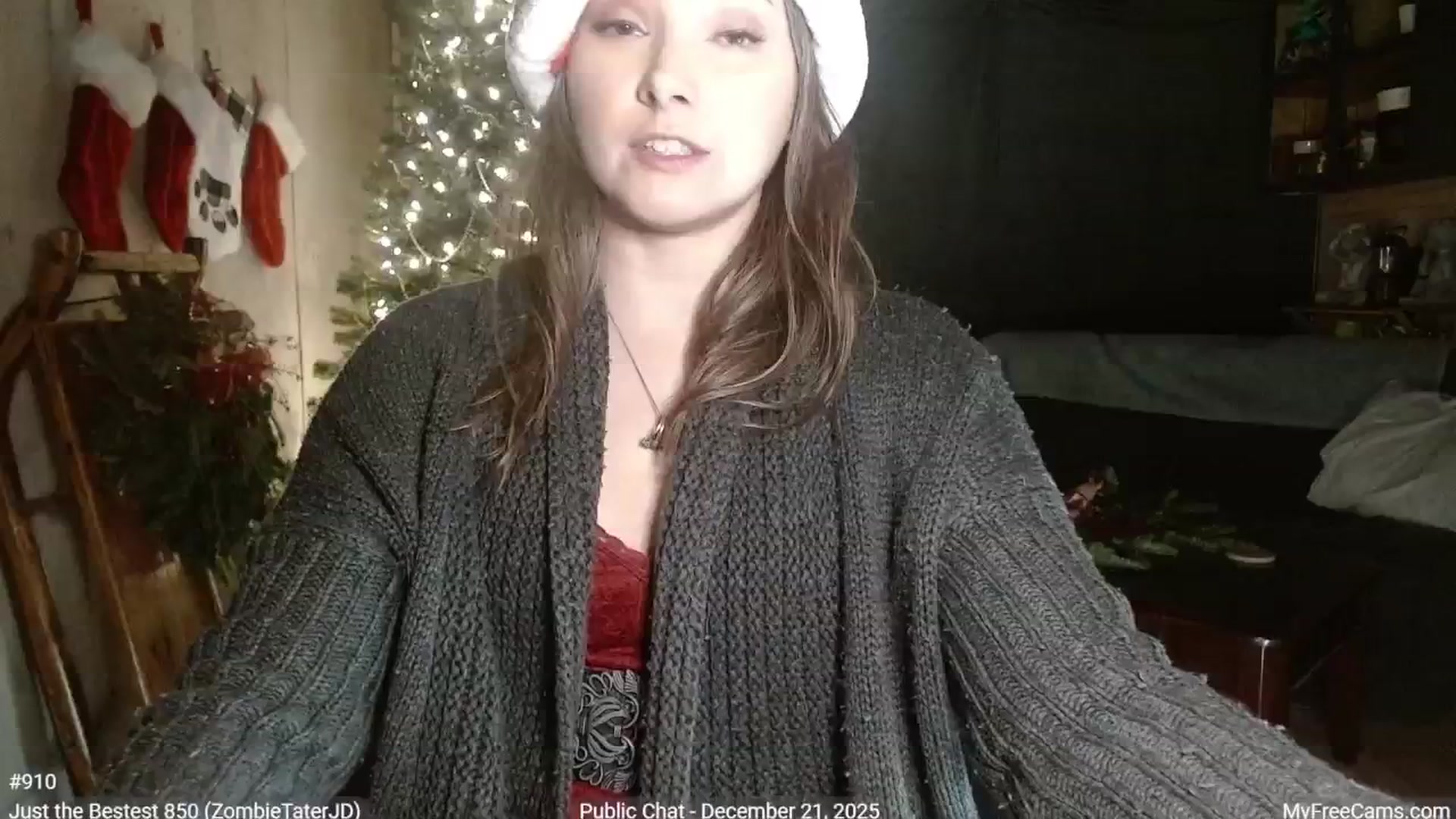 Gallery image thumbnail from KellyHeart's myfreecams stream on, 12/22/2025, 06:55 image 9 of 20
