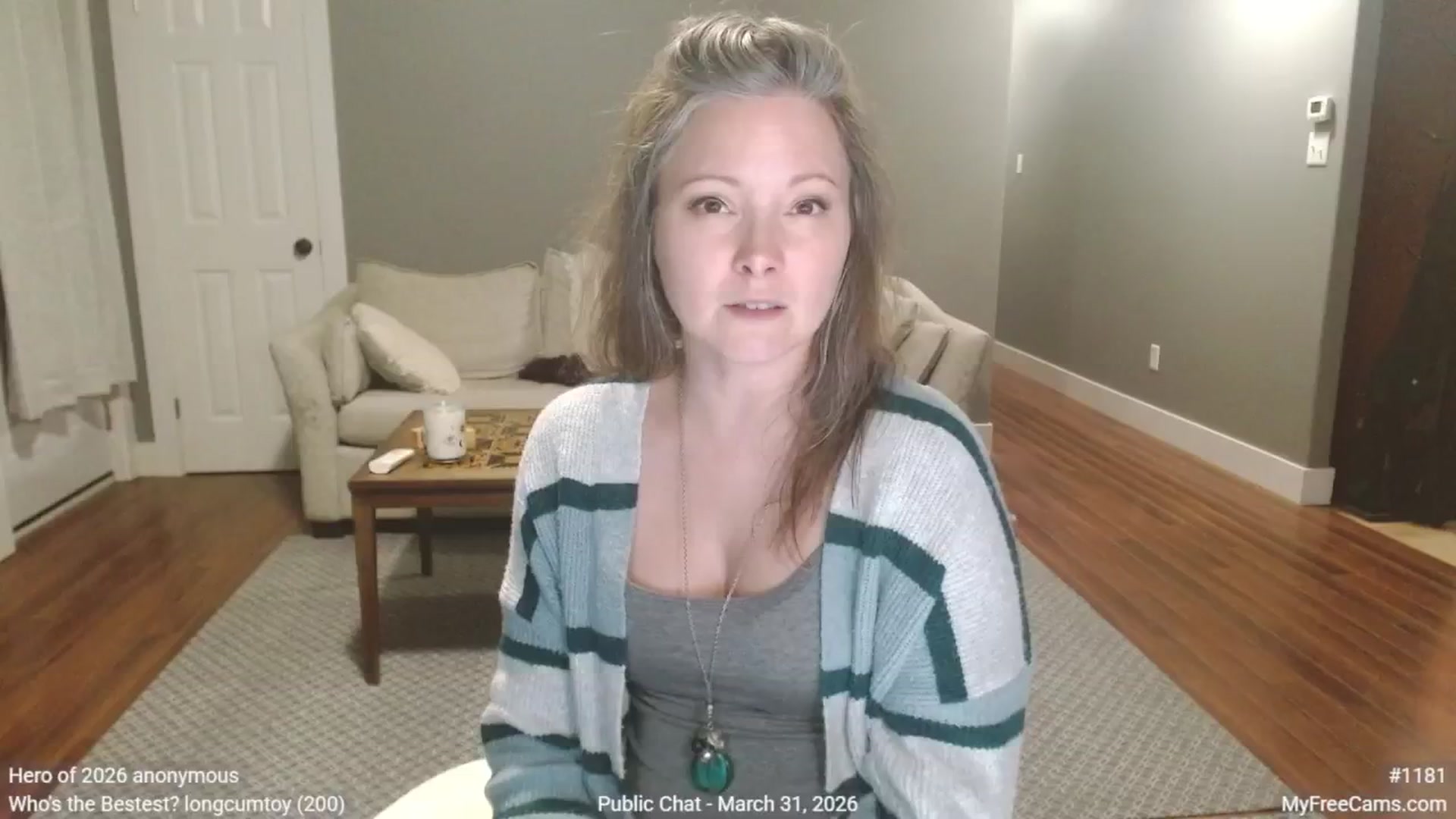 Gallery image thumbnail from KellyHeart's myfreecams stream on, 04/01/2026, 24:01 image 17 of 20