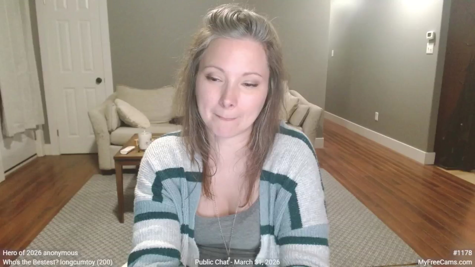 Gallery image thumbnail from KellyHeart's myfreecams stream on, 04/01/2026, 01:17 image 4 of 20