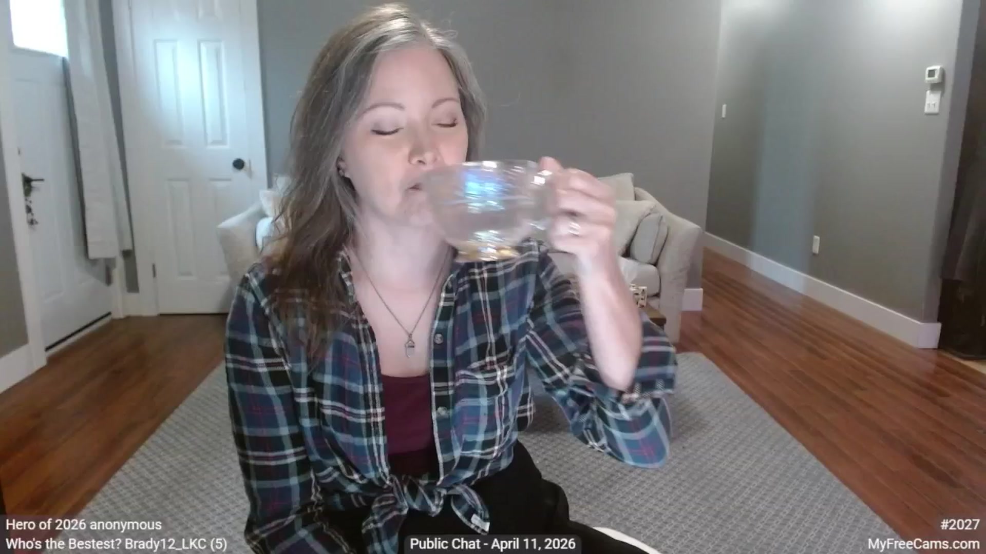 Gallery image thumbnail from KellyHeart's myfreecams stream on, 04/11/2026, 16:36 image 2 of 20