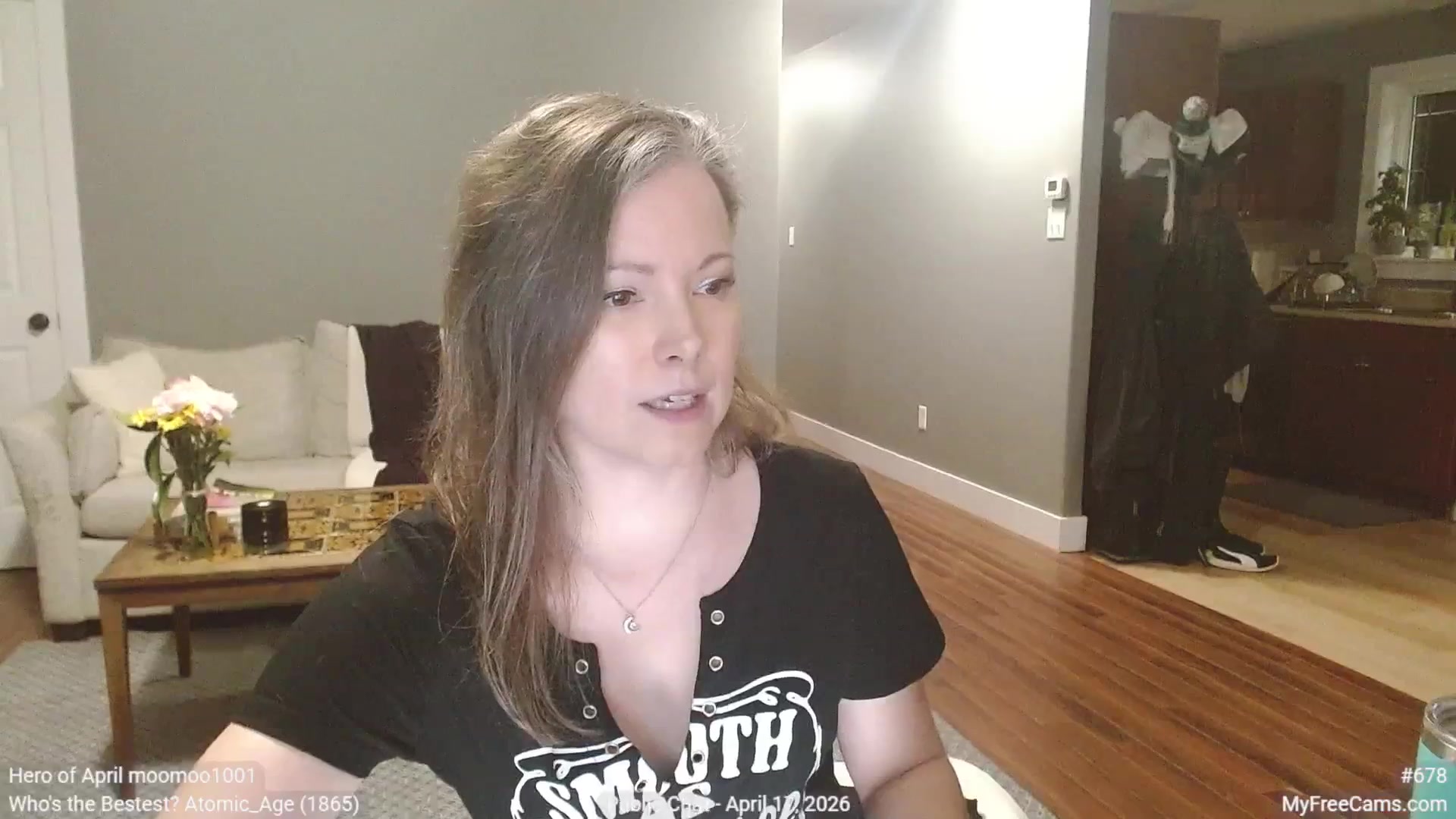 Gallery image thumbnail from KellyHeart's myfreecams stream on, 04/18/2026, 02:57 image 17 of 20