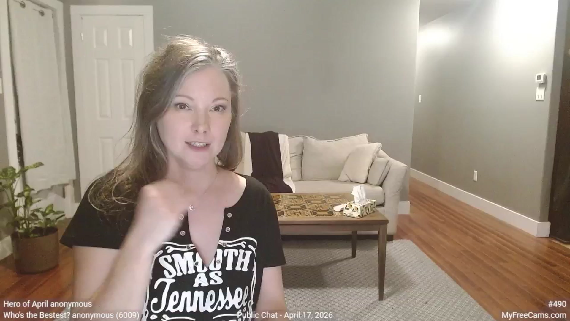 Gallery image thumbnail from KellyHeart's myfreecams stream on, 04/18/2026, 05:46 image 11 of 20
