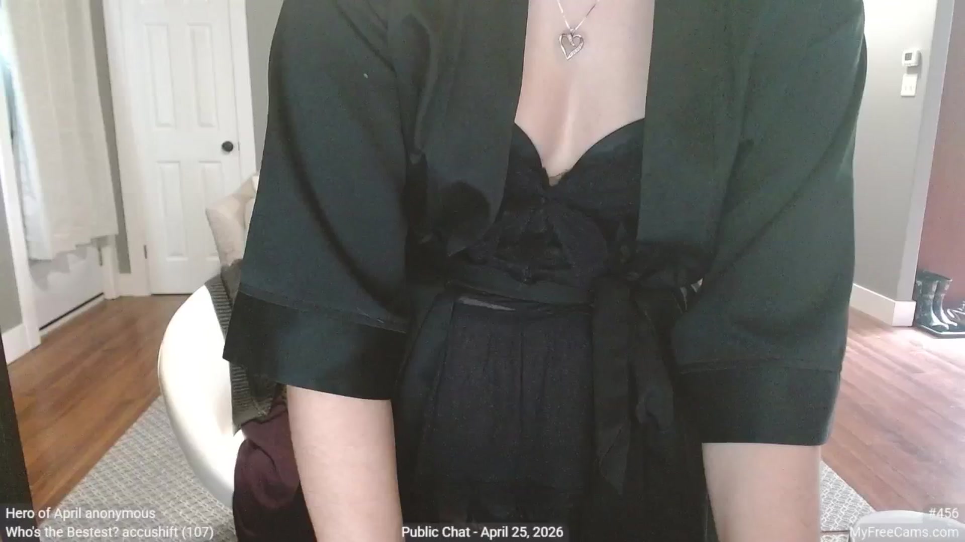 Gallery image thumbnail from KellyHeart's myfreecams stream on, 04/25/2026, 16:35 image 10 of 20
