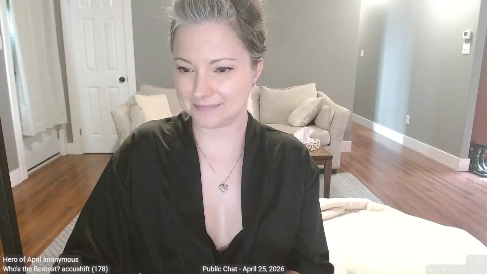 Gallery image thumbnail from KellyHeart's myfreecams stream on, 04/25/2026, 16:35 image 20 of 20