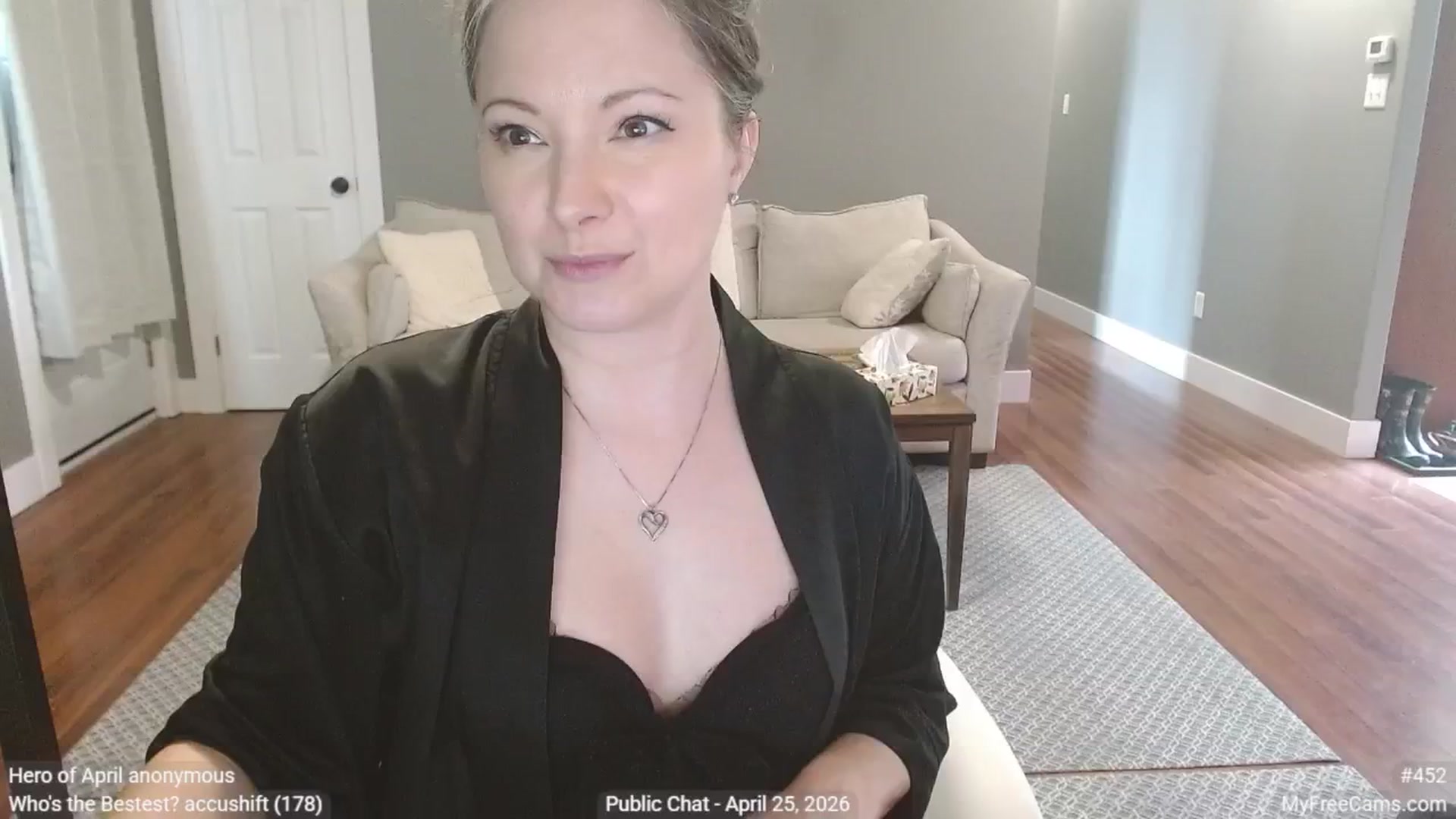 Gallery image thumbnail from KellyHeart's myfreecams stream on, 04/25/2026, 16:35 image 17 of 20