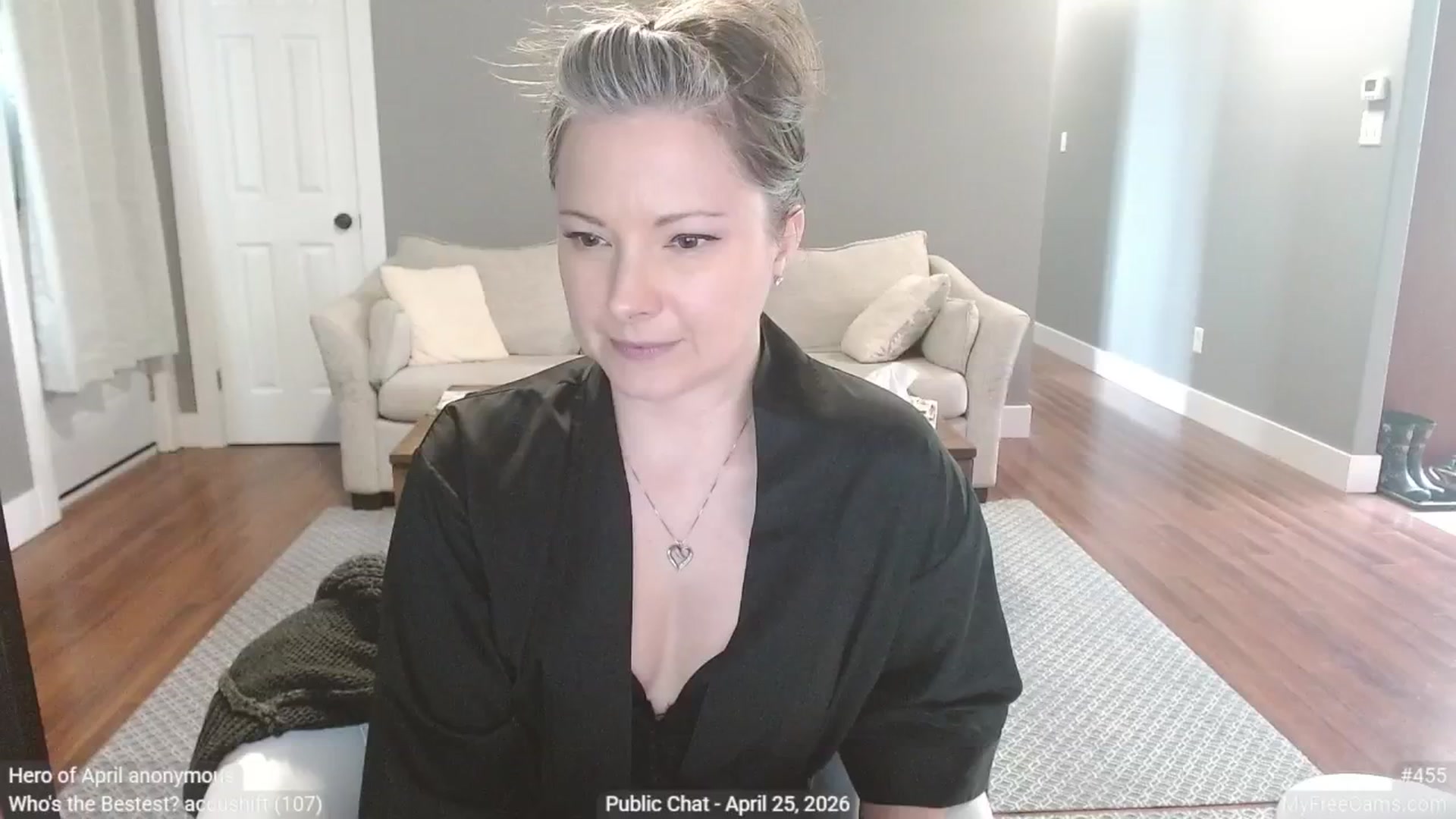 Gallery image thumbnail from KellyHeart's myfreecams stream on, 04/25/2026, 16:35 image 12 of 20