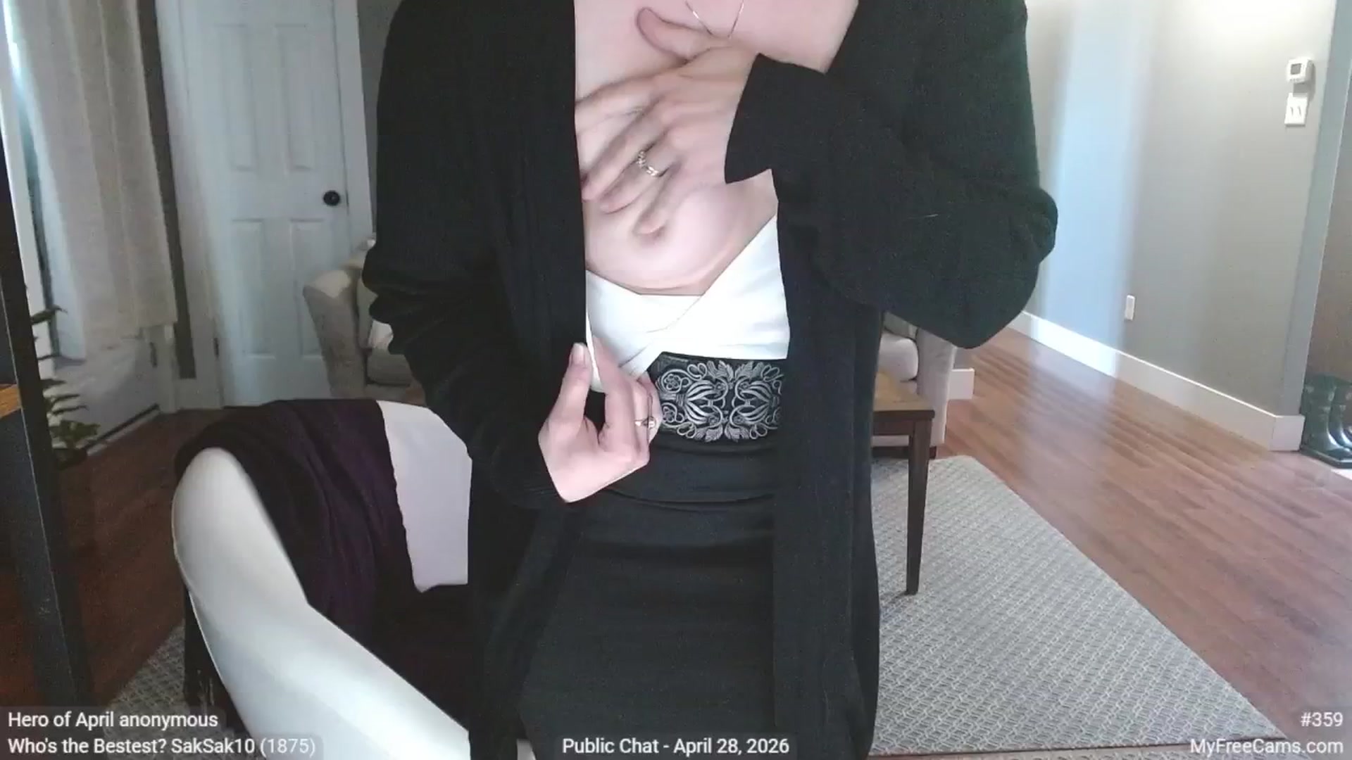 Gallery image thumbnail from KellyHeart's myfreecams stream on, 04/28/2026, 19:58 image 7 of 20