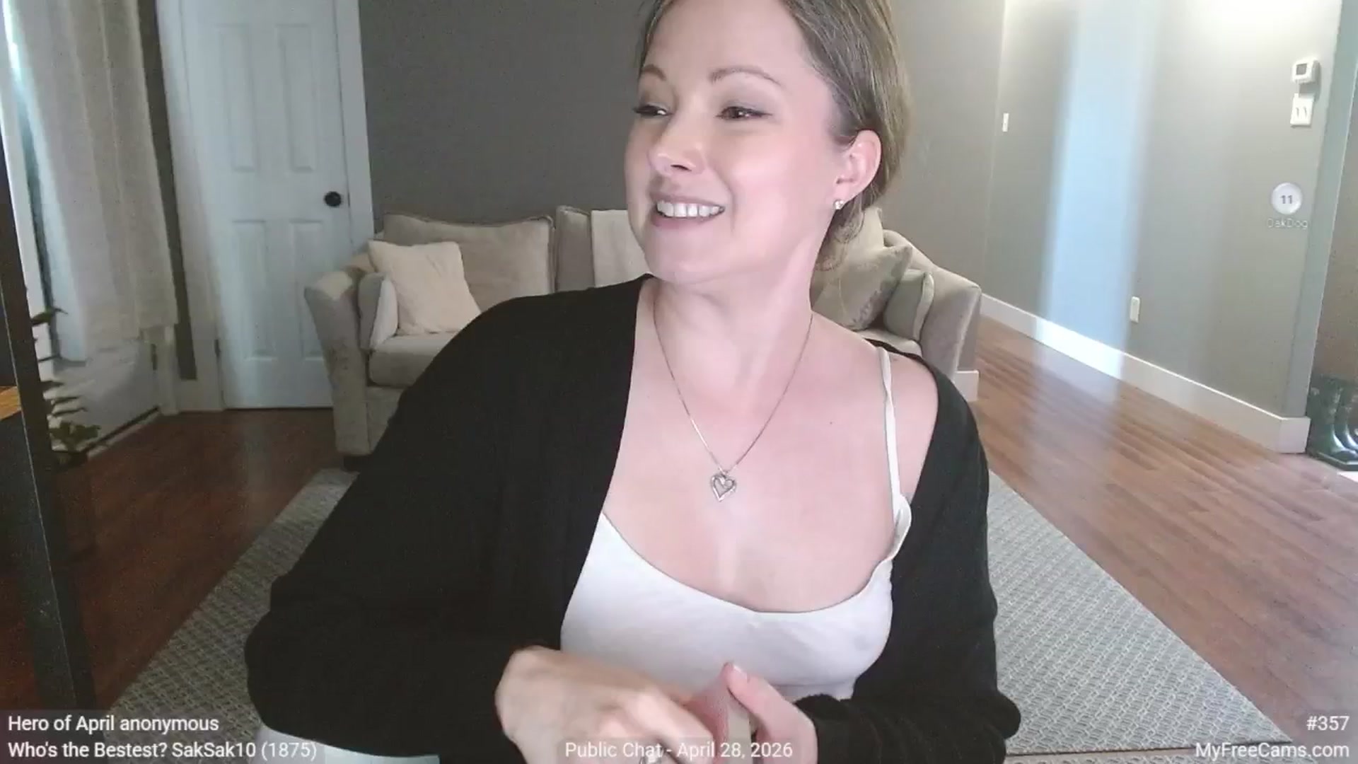Gallery image thumbnail from KellyHeart's myfreecams stream on, 04/28/2026, 19:58 image 13 of 20