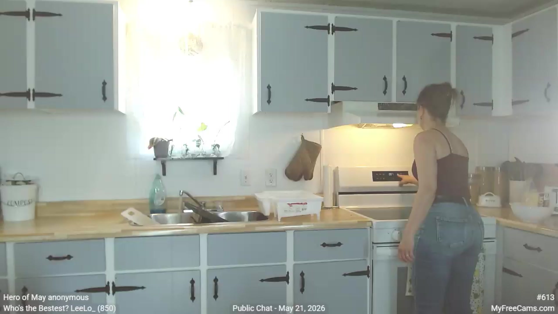 Gallery image thumbnail from KellyHeart's myfreecams stream on, 05/21/2026, 17:36 image 19 of 20