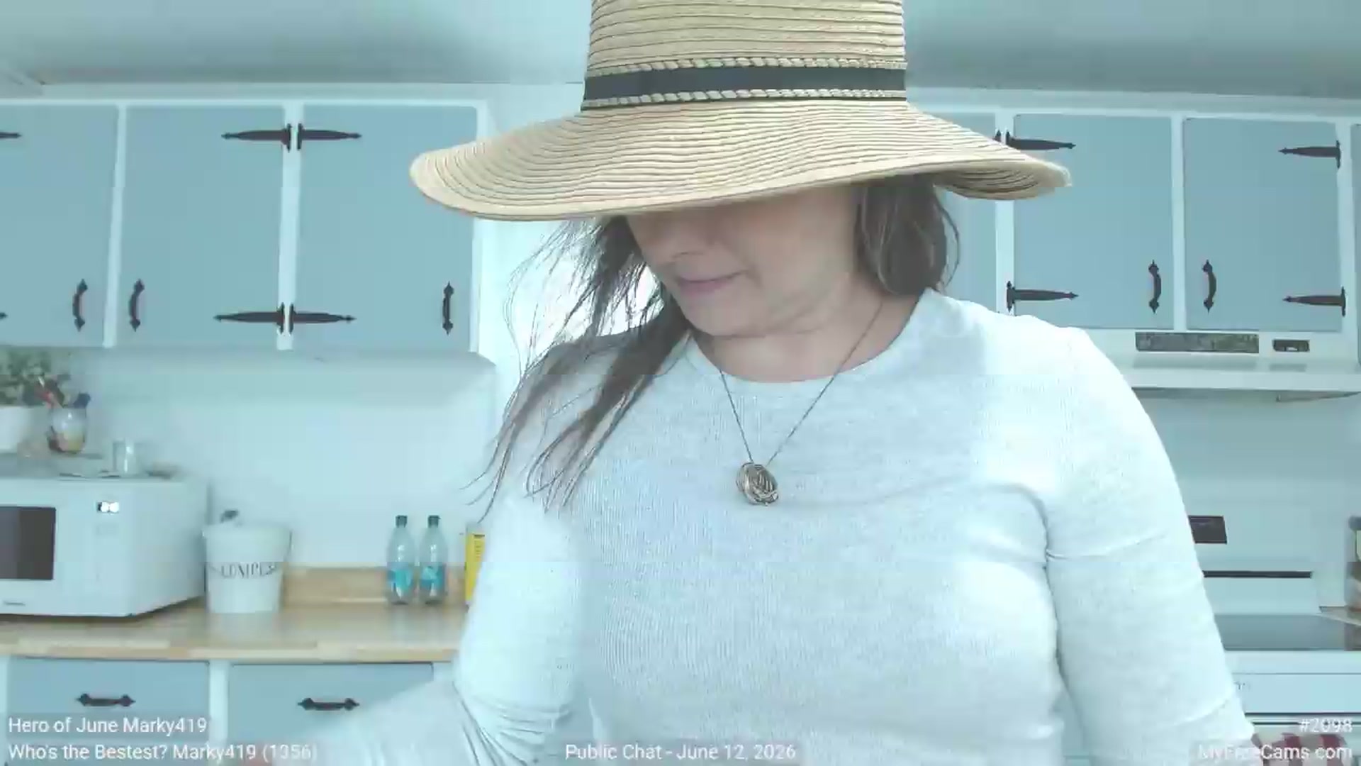 Gallery image thumbnail from KellyHeart's myfreecams stream on, 06/12/2026, 19:04 image 17 of 20