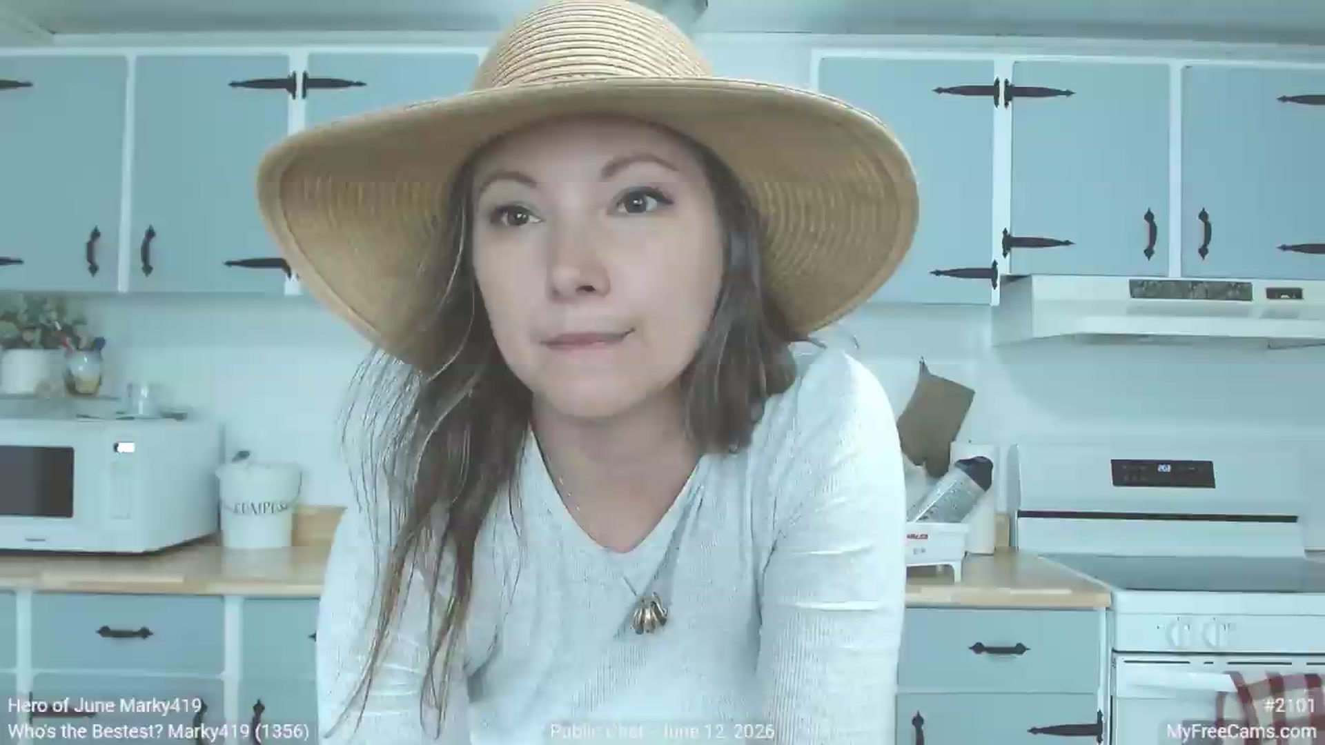 Gallery image thumbnail from KellyHeart's myfreecams stream on, 06/12/2026, 19:04 image 16 of 20