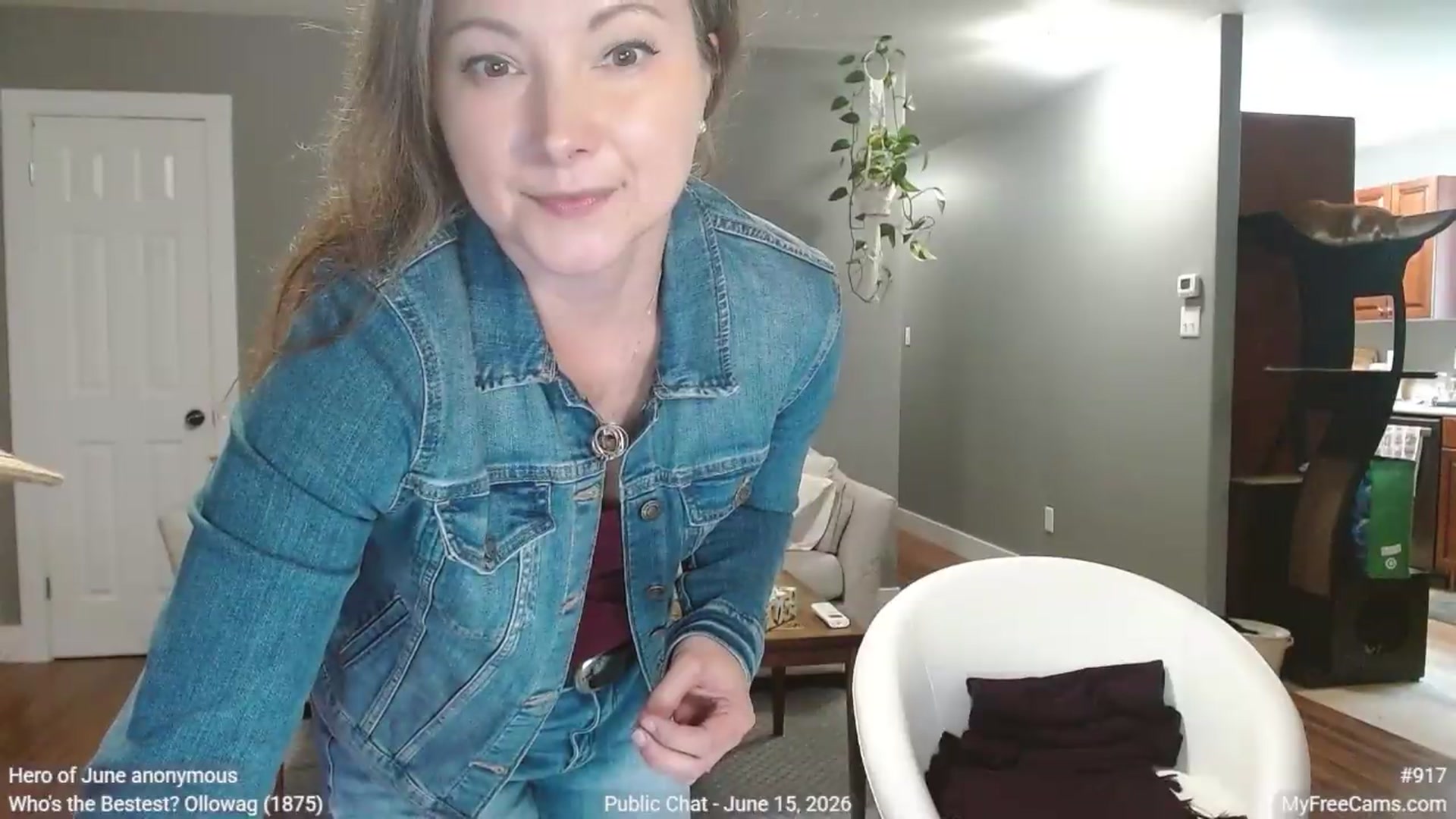 Gallery image thumbnail from KellyHeart's myfreecams stream on, 06/15/2026, 20:08 image 12 of 20