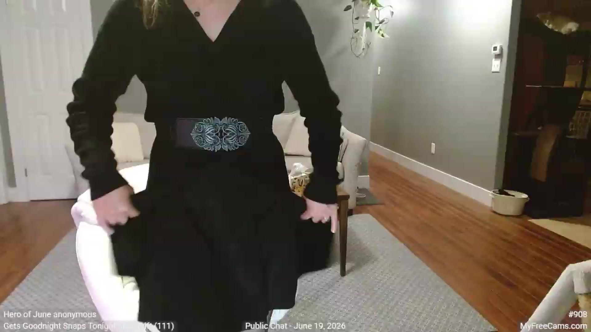 Gallery image thumbnail from KellyHeart's myfreecams stream on, 06/20/2026, 03:25 image 7 of 20