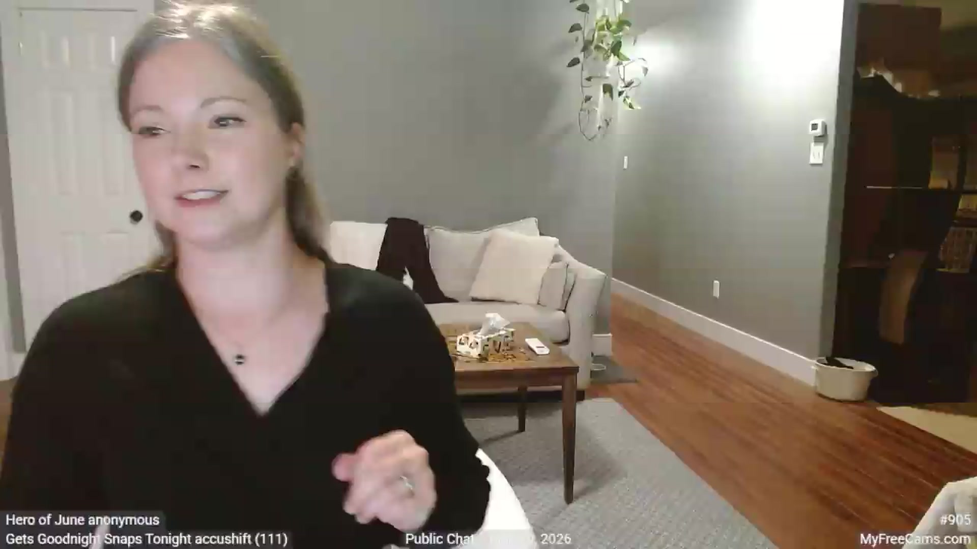 Gallery image thumbnail from KellyHeart's myfreecams stream on, 06/20/2026, 03:25 image 9 of 20