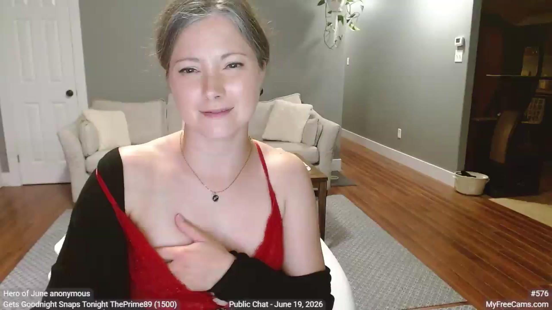 Gallery image thumbnail from KellyHeart's myfreecams stream on, 06/20/2026, 08:18 image 16 of 20