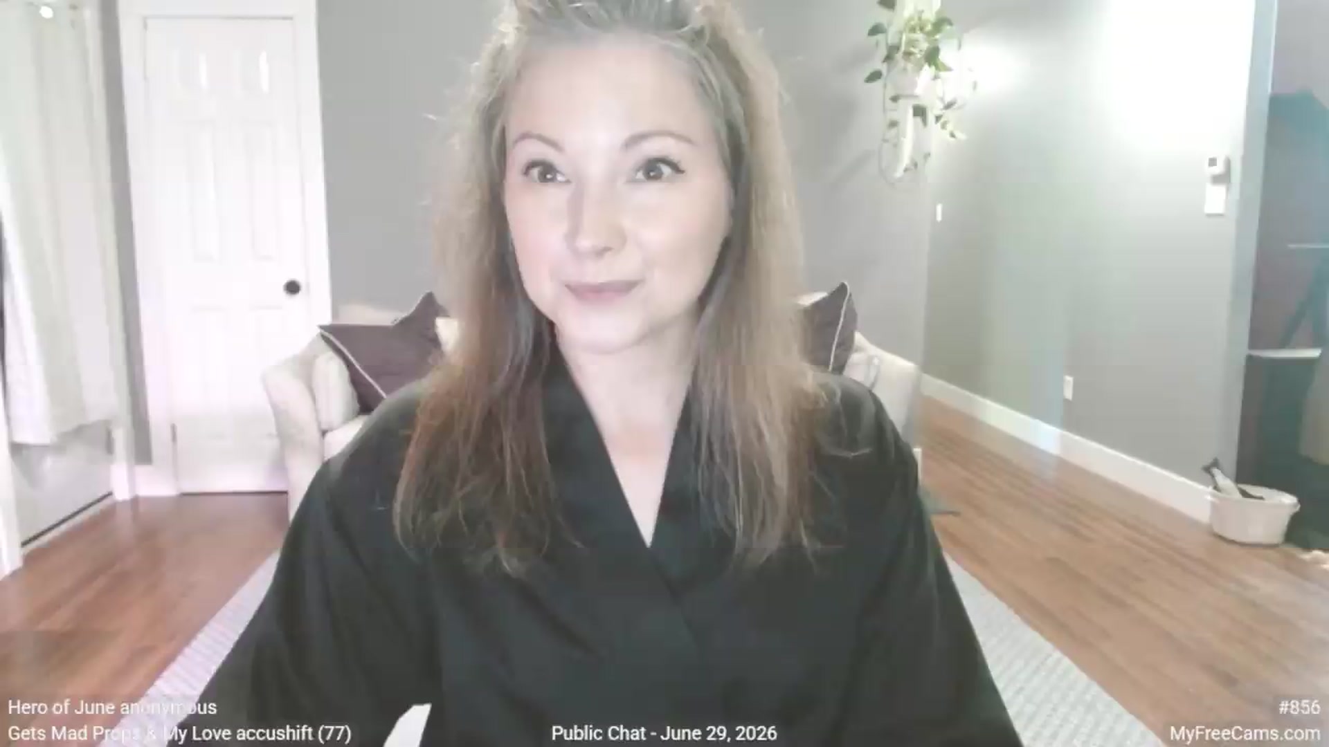 Gallery image thumbnail from KellyHeart's myfreecams stream on, 06/29/2026, 19:07 image 5 of 20