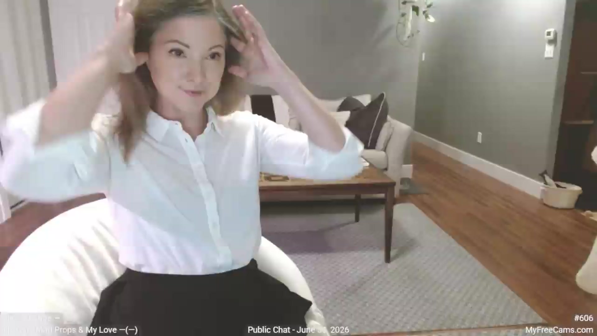 Gallery image thumbnail from KellyHeart's myfreecams stream on, 06/30/2026, 23:51 image 1 of 20