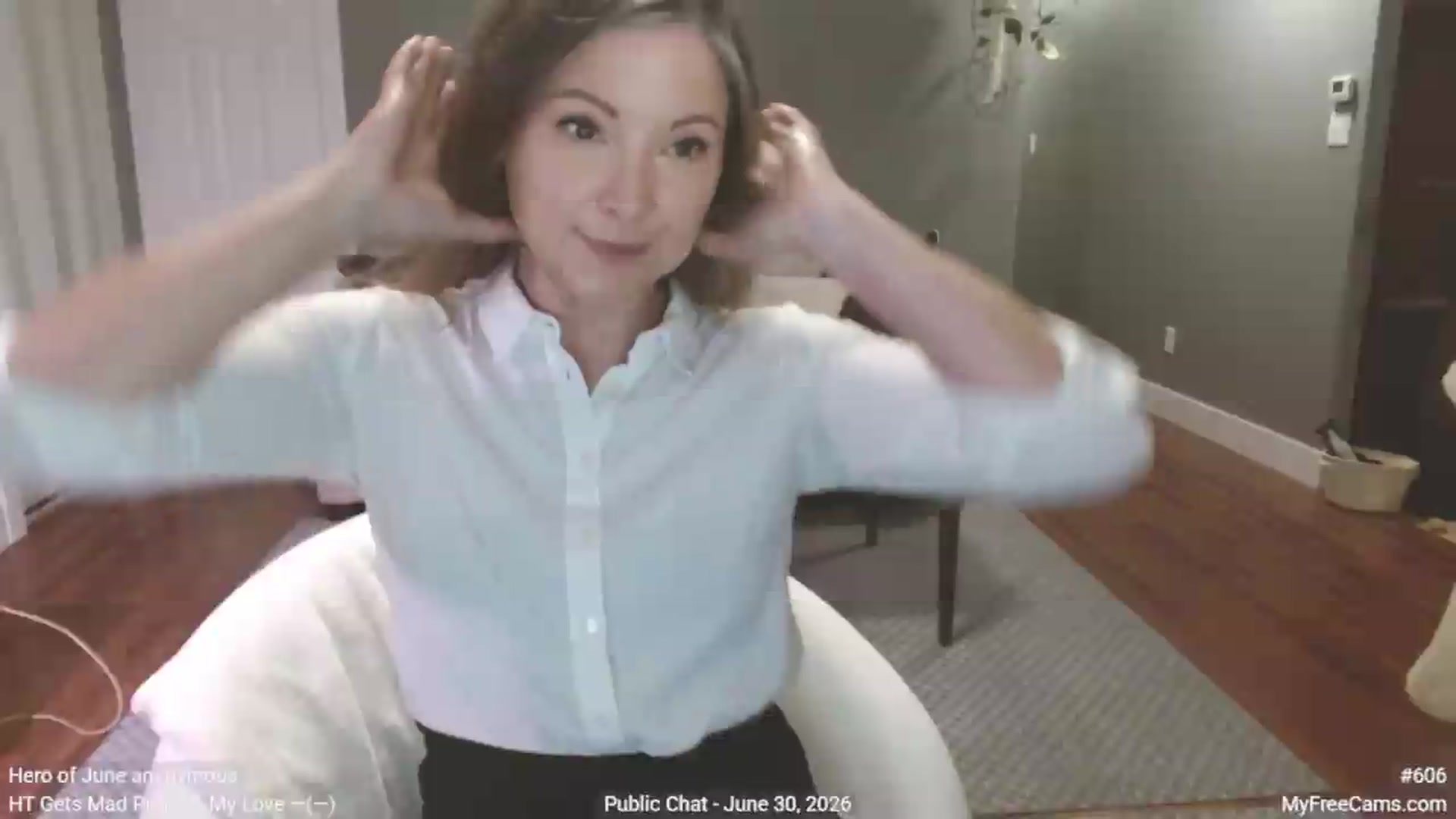 Gallery image thumbnail from KellyHeart's myfreecams stream on, 06/30/2026, 23:51 image 9 of 20