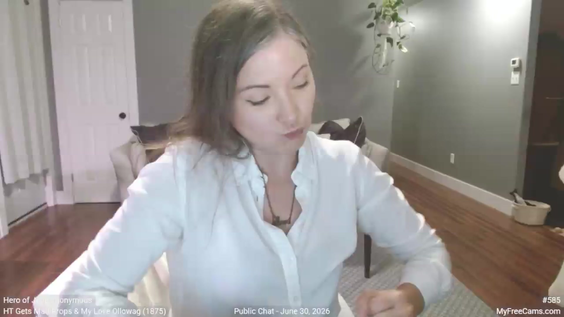 Gallery image thumbnail from KellyHeart's myfreecams stream on, 07/01/2026, 02:37 image 4 of 20