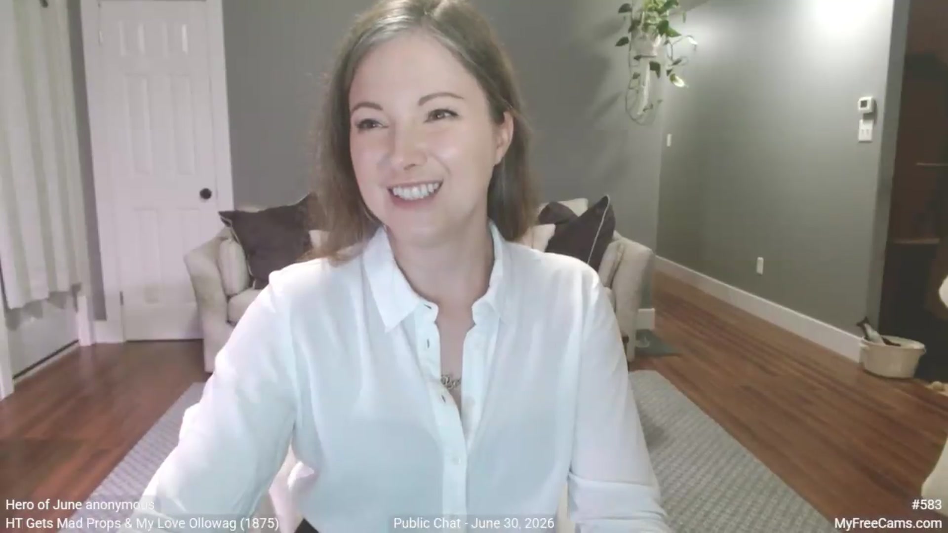 Gallery image thumbnail from KellyHeart's myfreecams stream on, 07/01/2026, 02:37 image 9 of 20