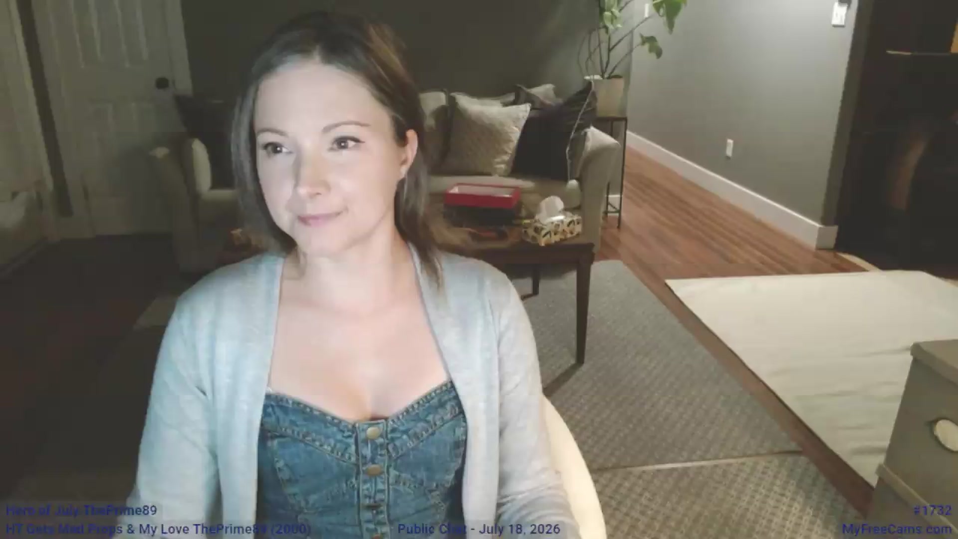 Gallery image thumbnail from KellyHeart's myfreecams stream on, 07/19/2026, 02:05 image 17 of 20