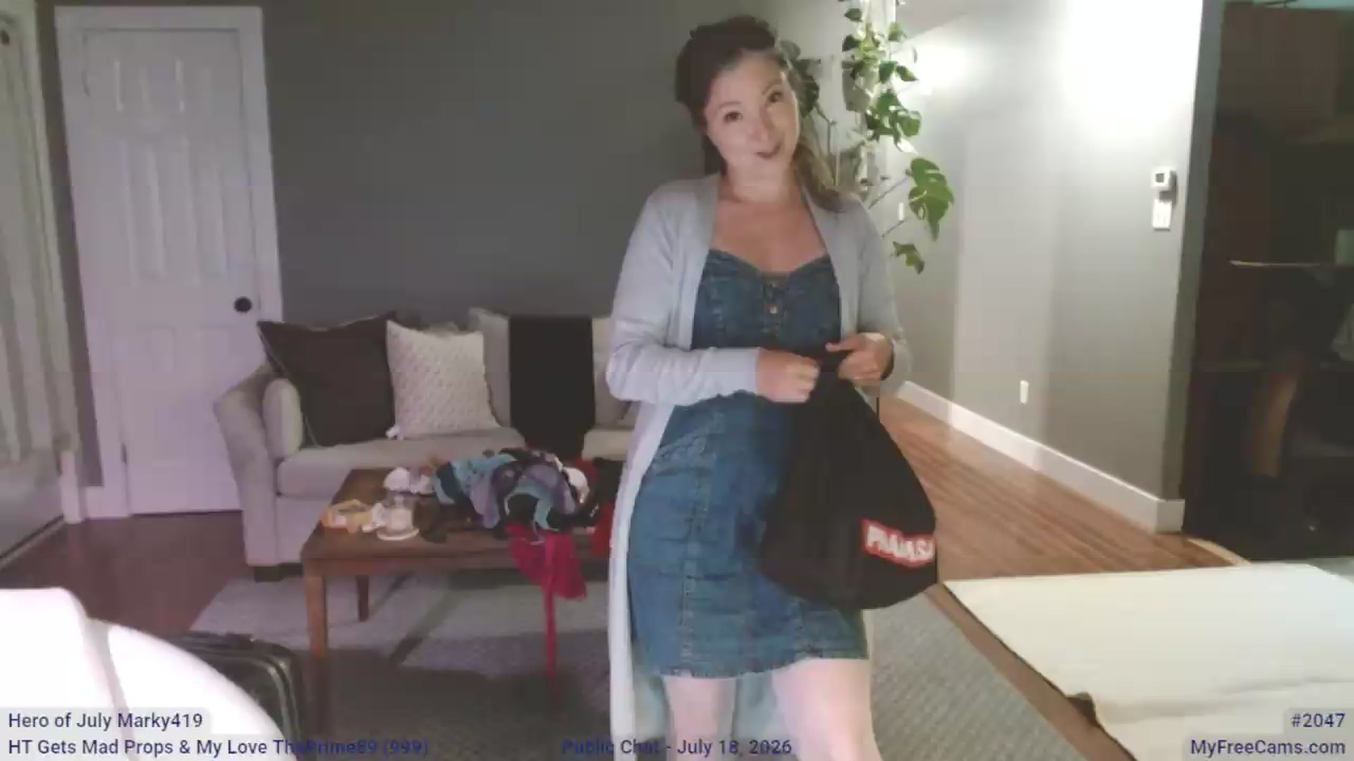 Gallery image thumbnail from KellyHeart's myfreecams stream on, 07/19/2026, 02:05 image 2 of 20