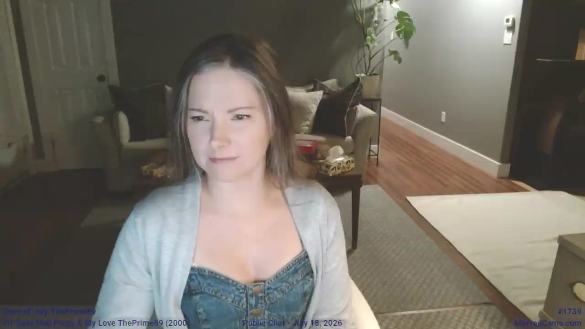 Gallery image thumbnail from KellyHeart's myfreecams stream on, 07/19/2026, 03:44 image 4 of 20