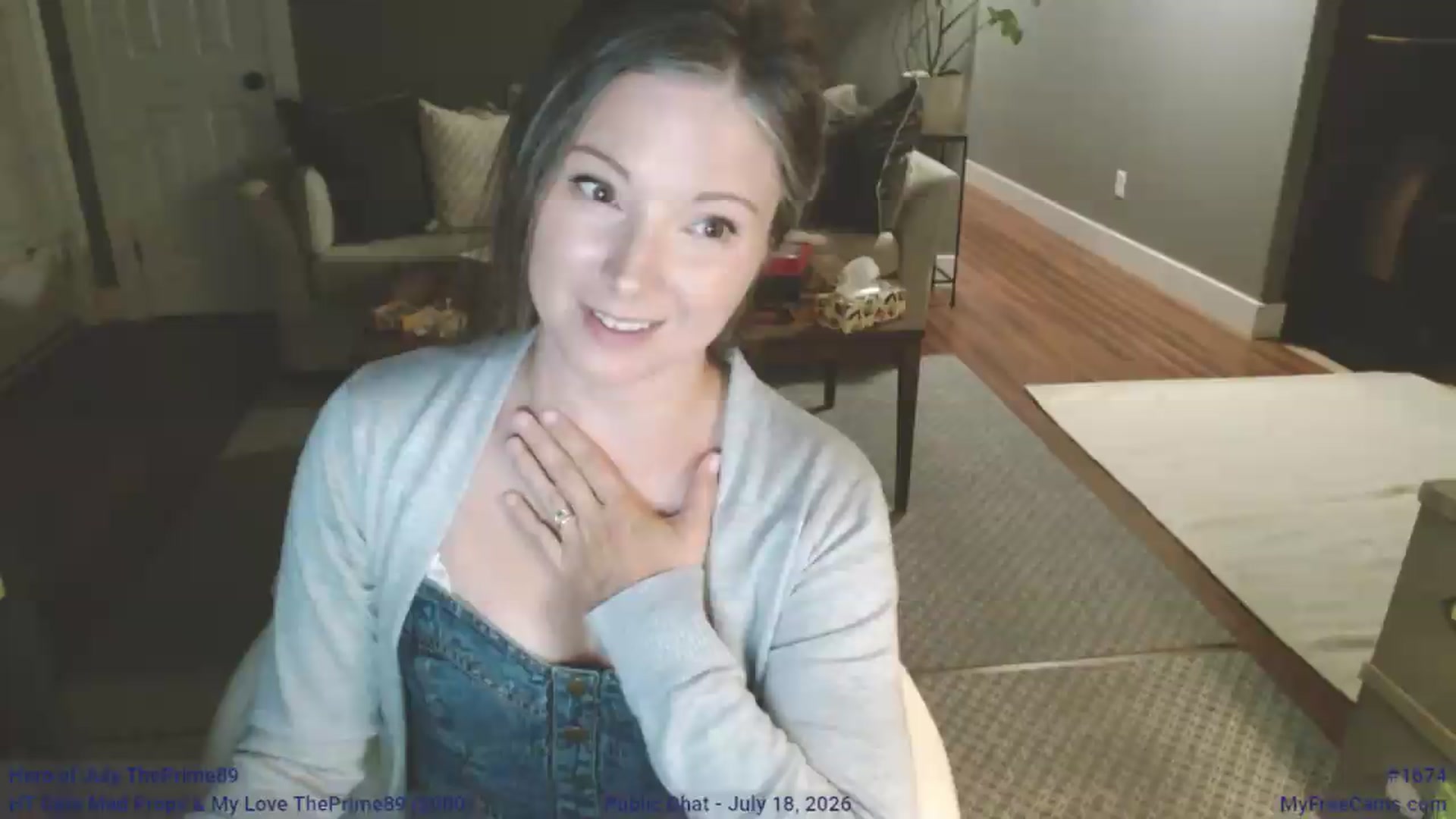 Gallery image thumbnail from KellyHeart's myfreecams stream on, 07/19/2026, 03:44 image 15 of 20