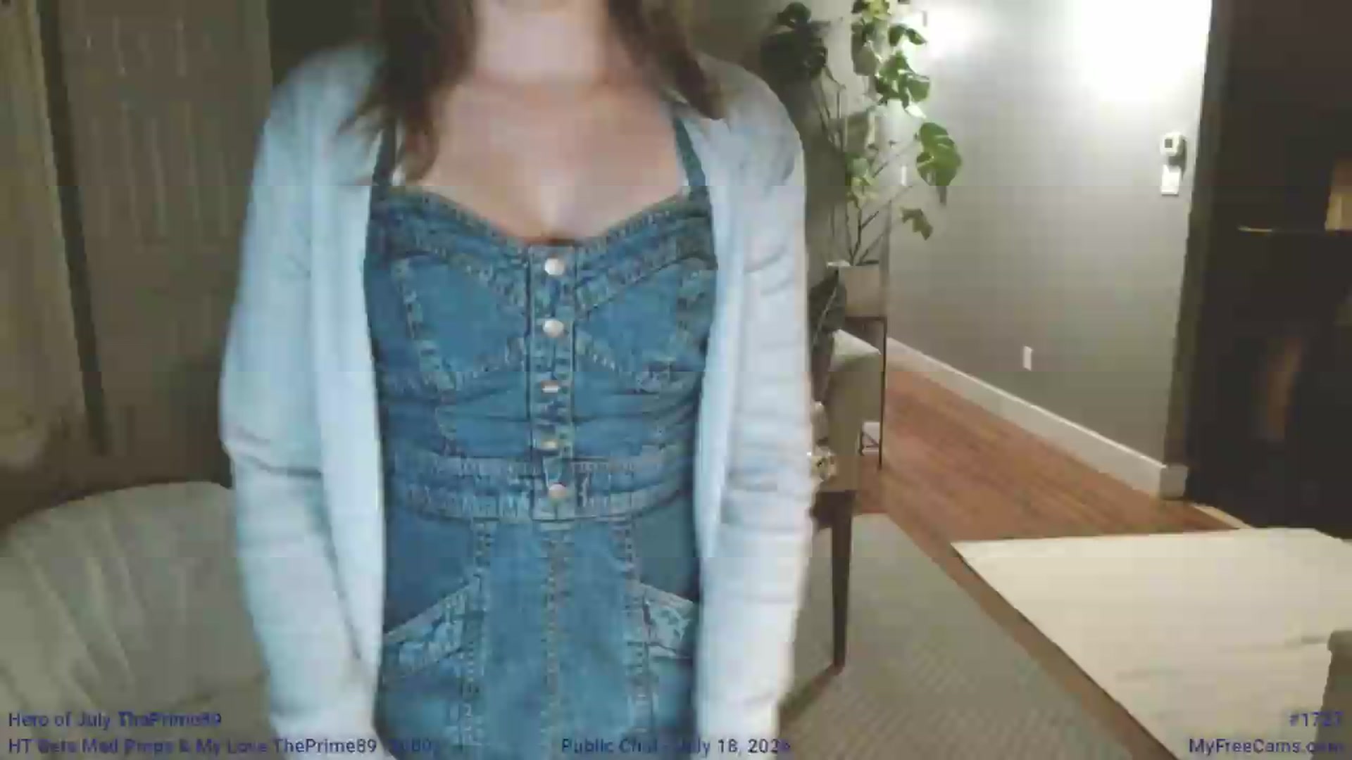 Gallery image thumbnail from KellyHeart's myfreecams stream on, 07/19/2026, 03:44 image 13 of 20