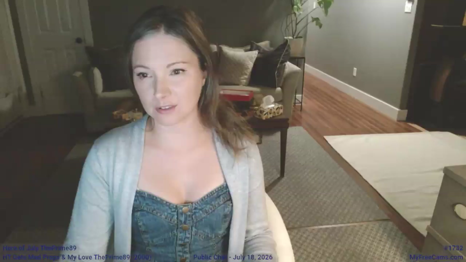 Gallery image thumbnail from KellyHeart's myfreecams stream on, 07/19/2026, 03:44 image 6 of 20