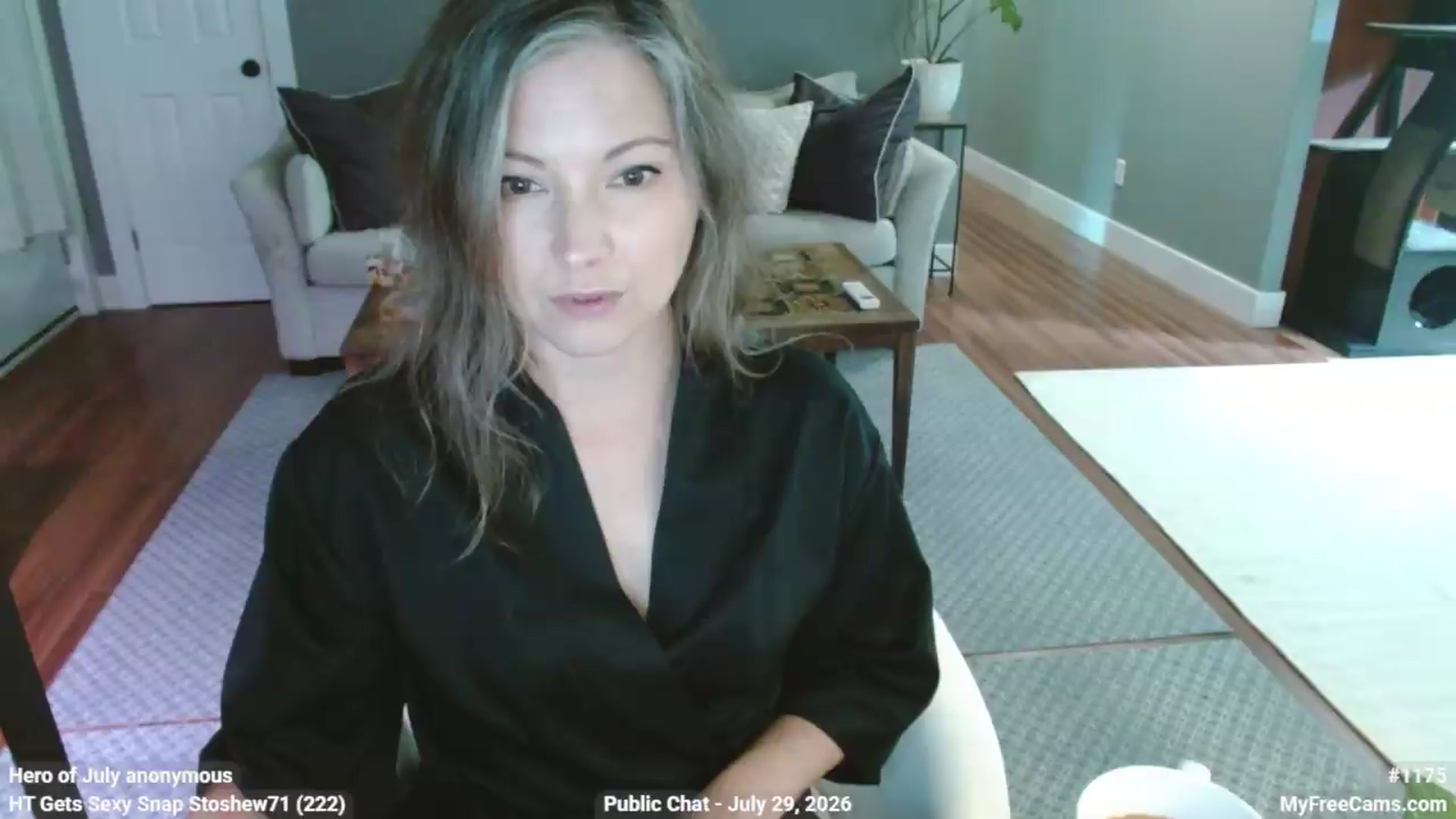 Gallery image thumbnail from KellyHeart's myfreecams stream on, 07/29/2026, 18:04 image 4 of 20