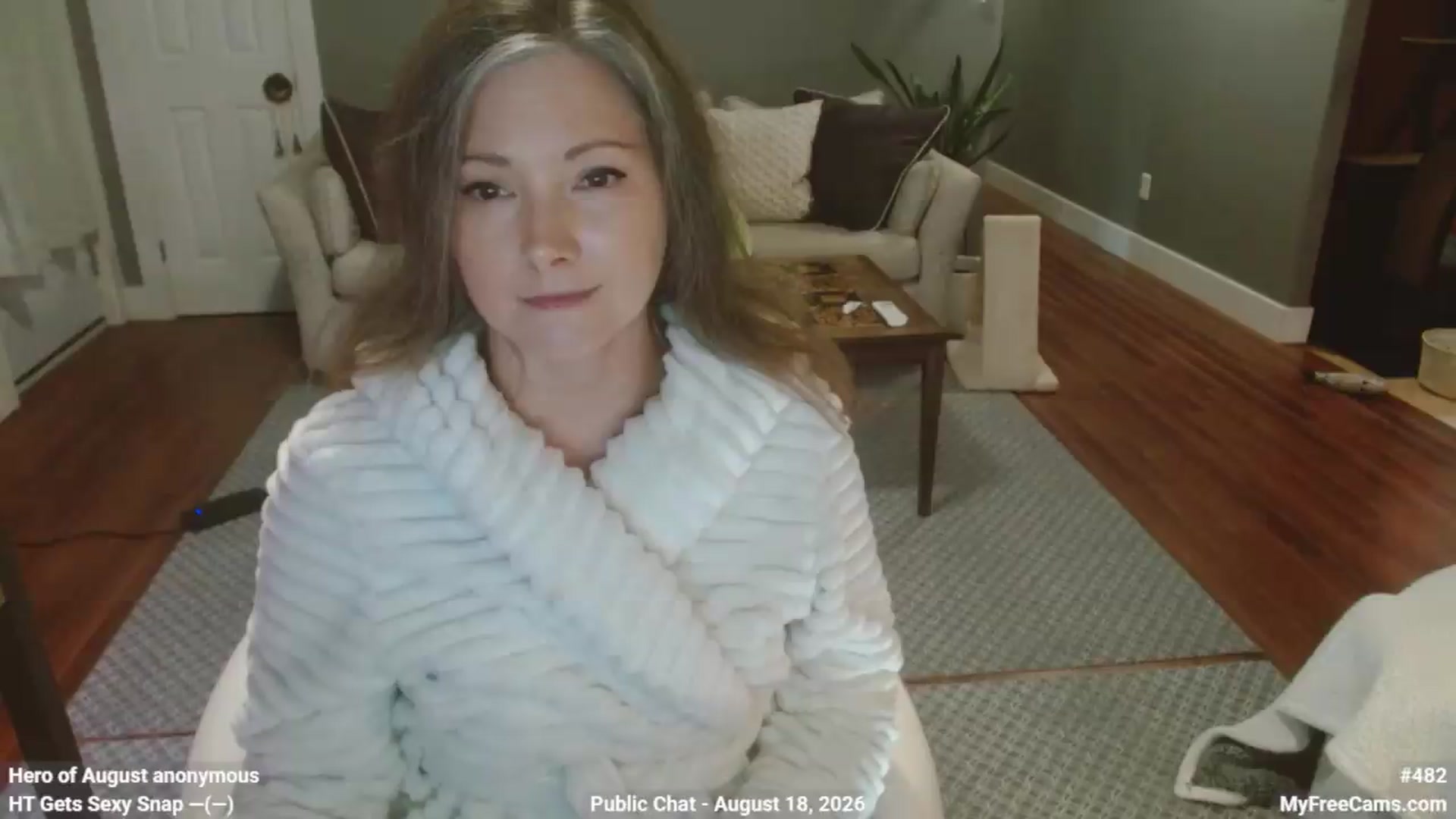 Gallery image thumbnail from KellyHeart's myfreecams stream on, 08/18/2026, 21:38 image 5 of 20