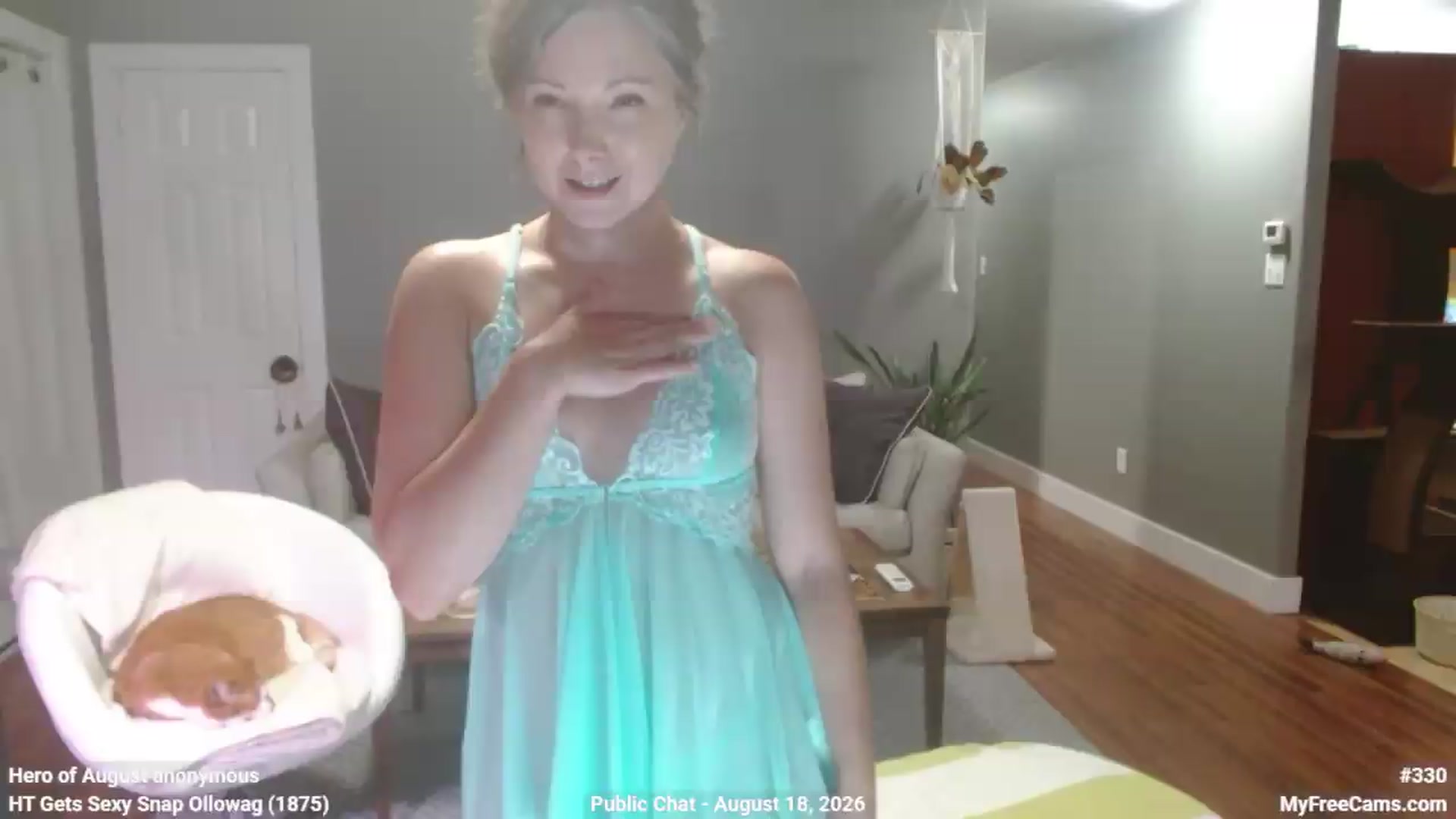 Gallery image thumbnail from KellyHeart's myfreecams stream on, 08/18/2026, 23:40 image 14 of 20
