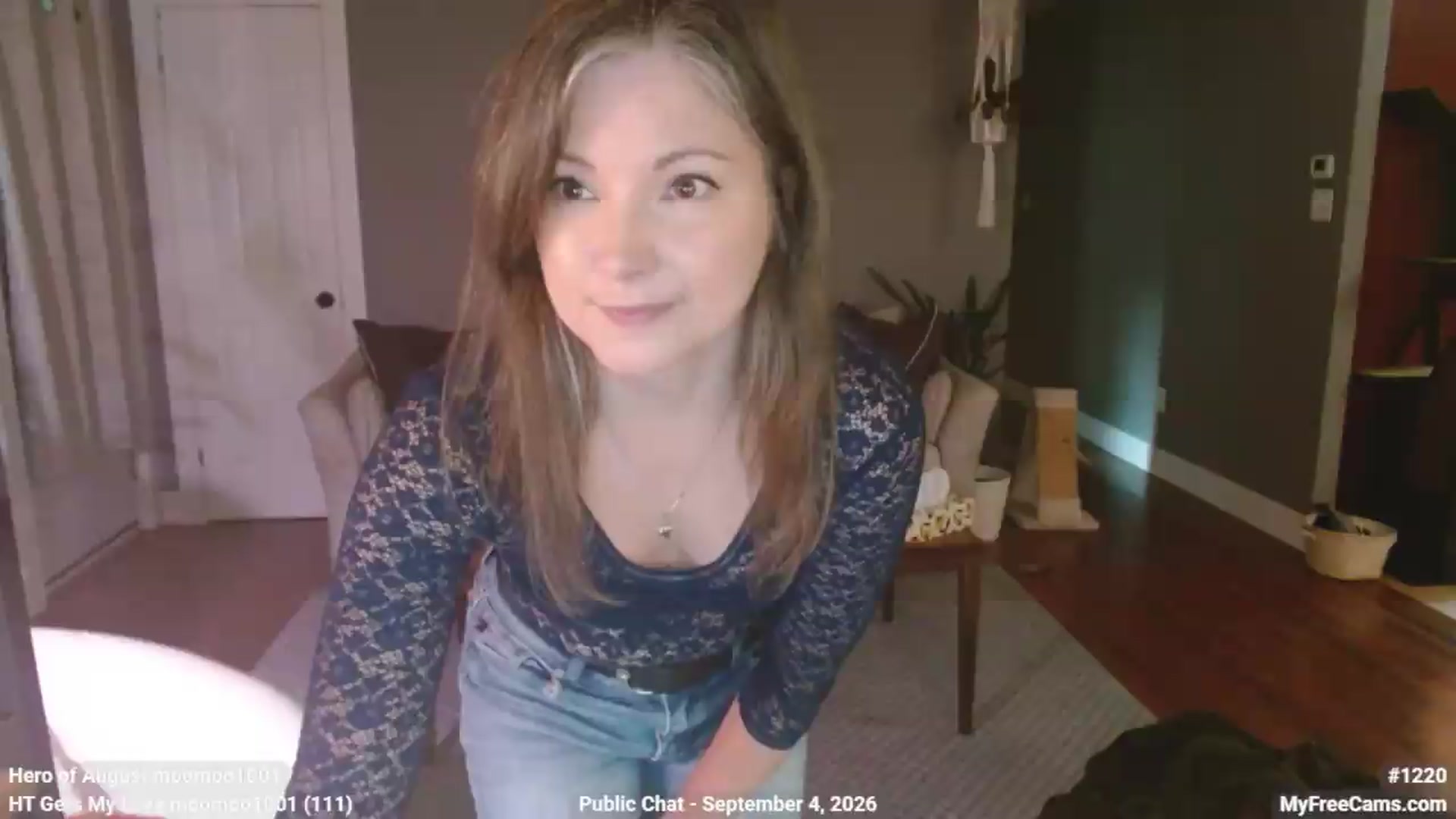 Gallery image thumbnail from KellyHeart's myfreecams stream on, 09/04/2026, 22:04 image 8 of 20