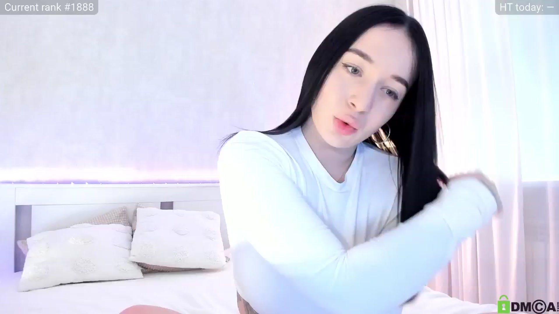 Gallery image thumbnail from KellyK's myfreecams stream on, 12/16/2024, 10:56 image 7 of 20
